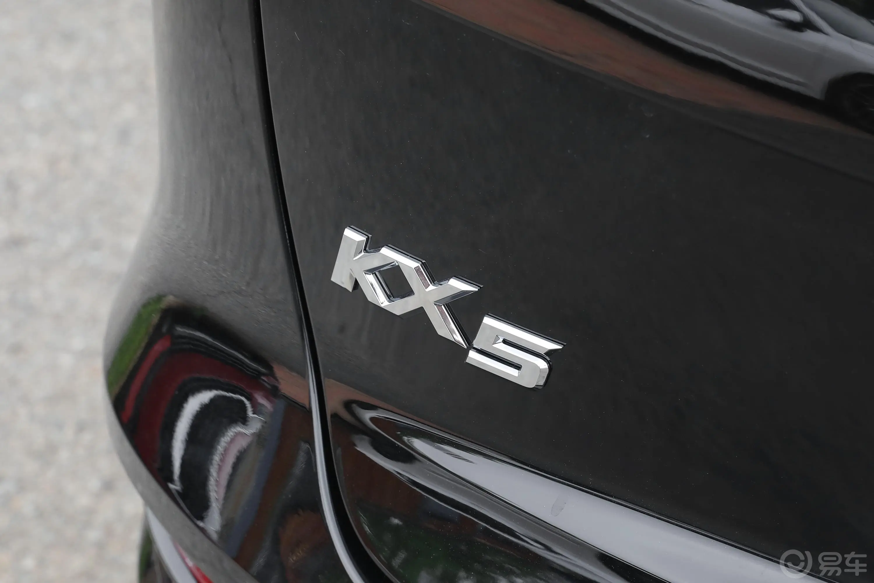 起亚KX52.0L 手自一体 两驱 舒适版外观