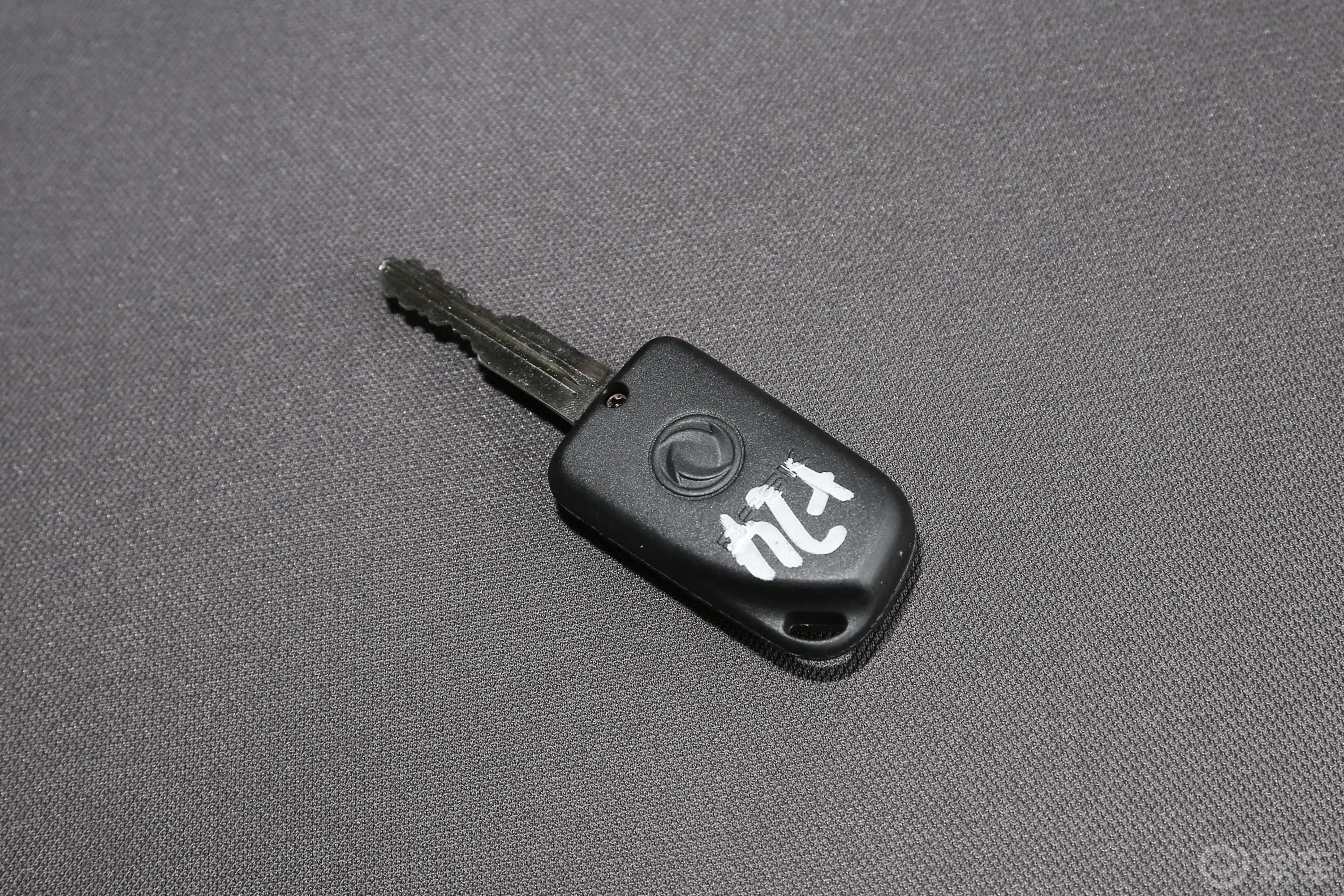 东风小康K07S1.2L 手动 高功版标准型钥匙正面