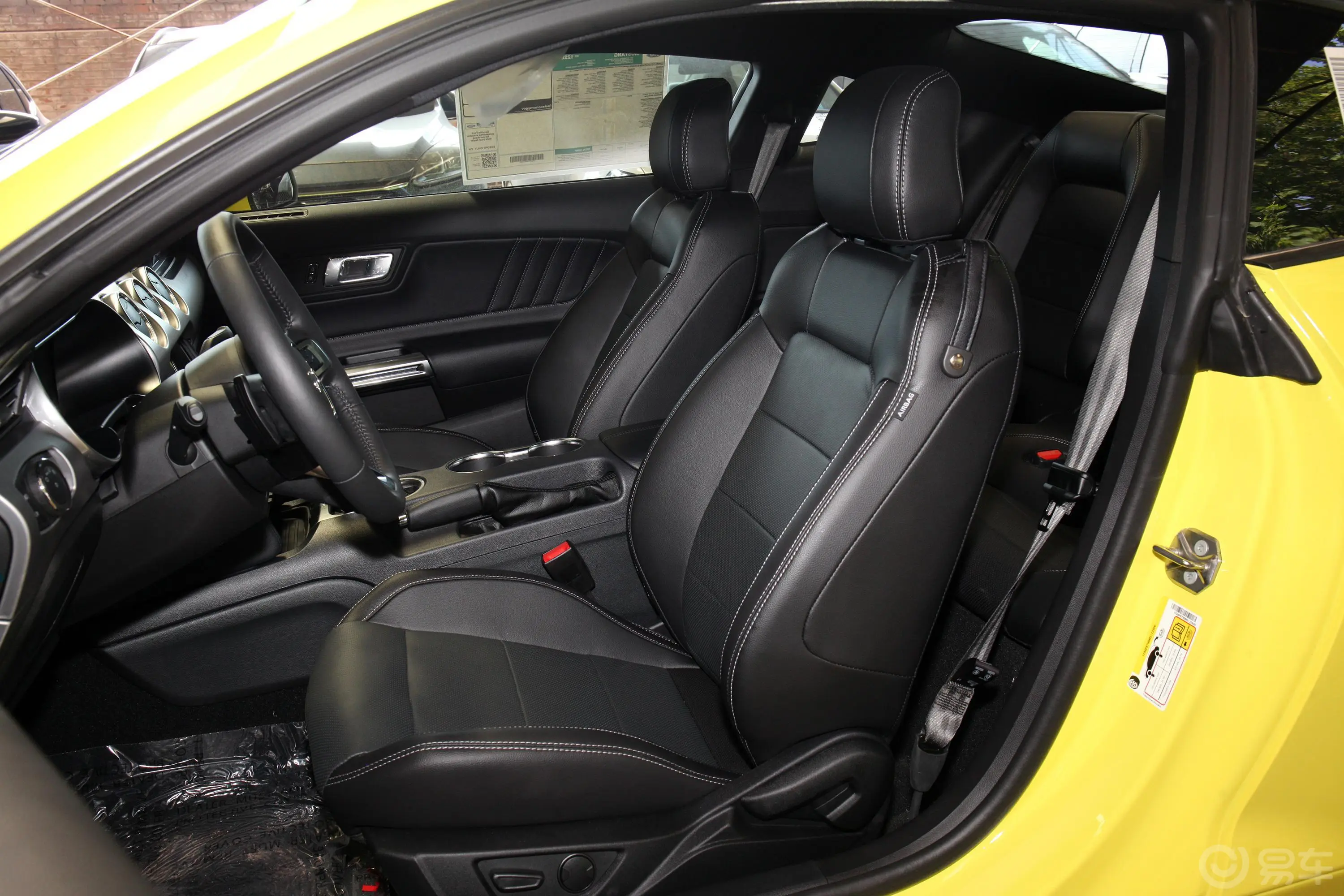 Mustang2.3T 掠光复刻限量版驾驶员座椅