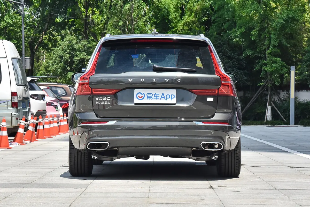 沃尔沃XC60新能源T8 智雅豪华版外观