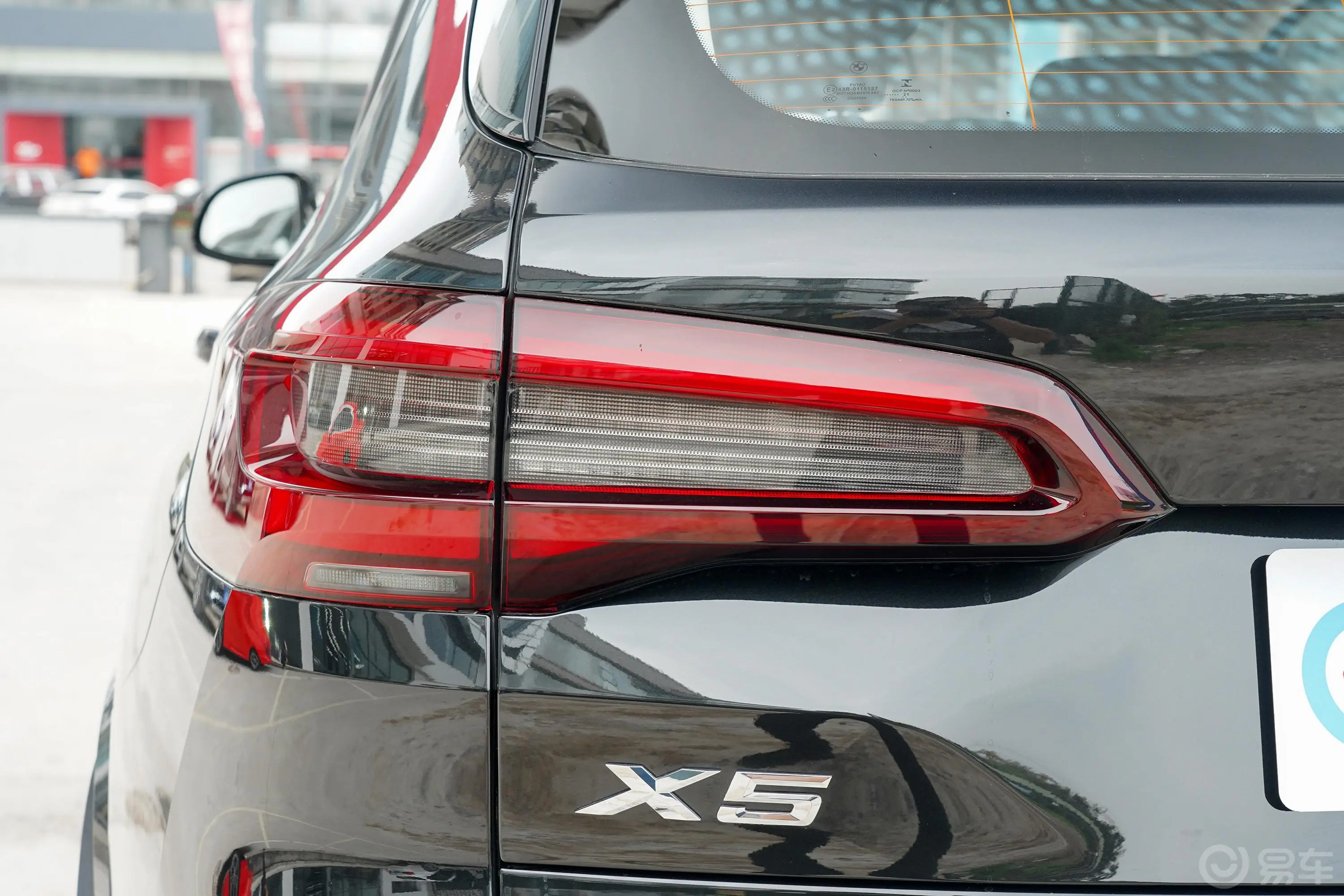 宝马X5(进口)改款 xDrive40i M运动套装外观