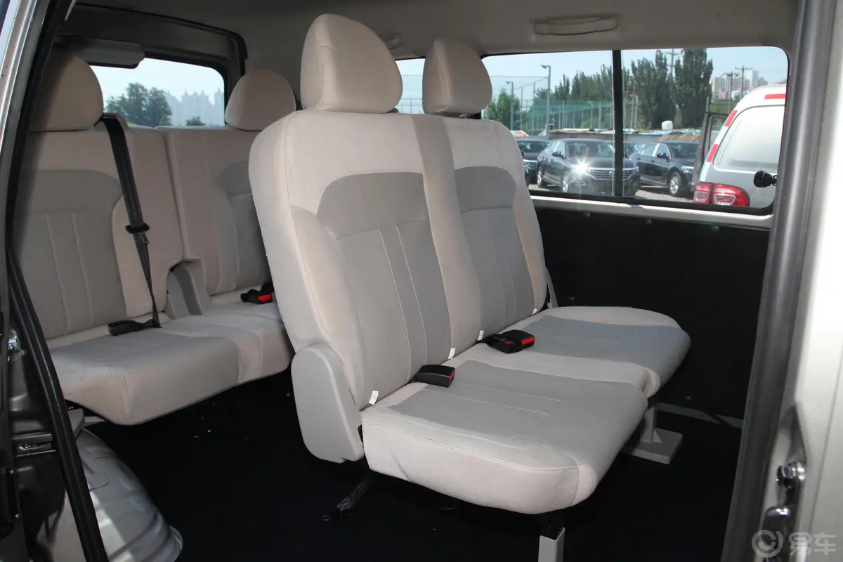 菱智M5L 1.6L 奋斗舒适型 7座后排座椅