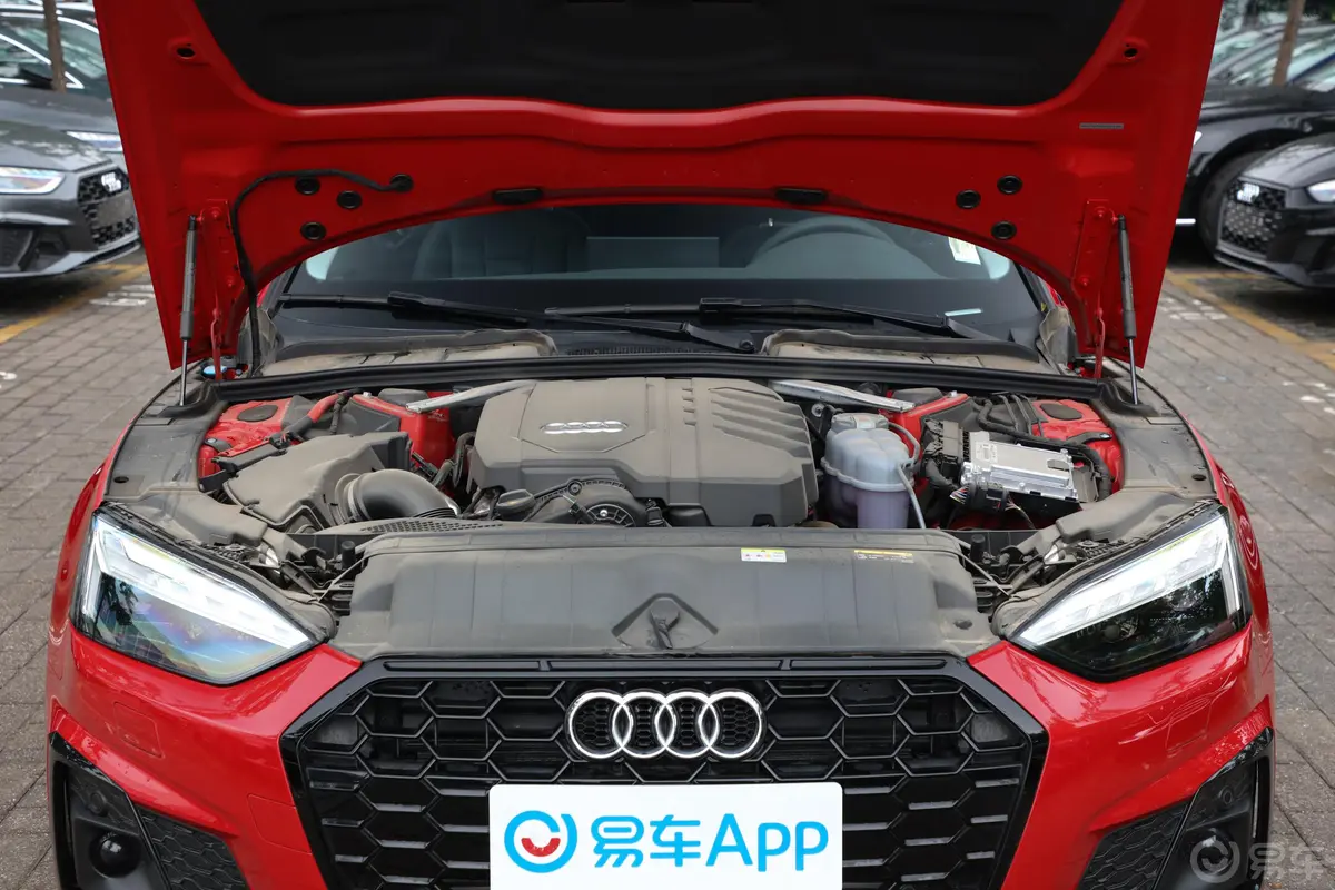 奥迪A5Coupe 40 TFSI 时尚动感型外观