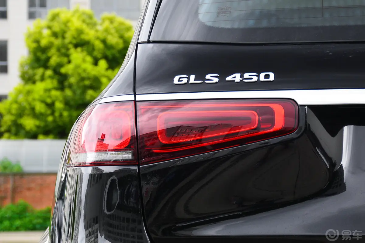 奔驰GLS改款 GLS 450 4MATIC 豪华型外观