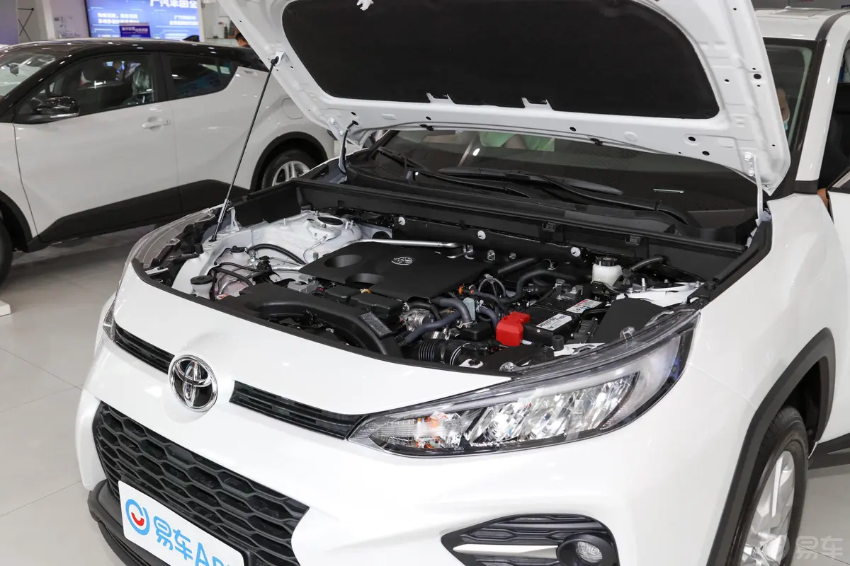 威兰达2.0L CVT 两驱 领先版外观