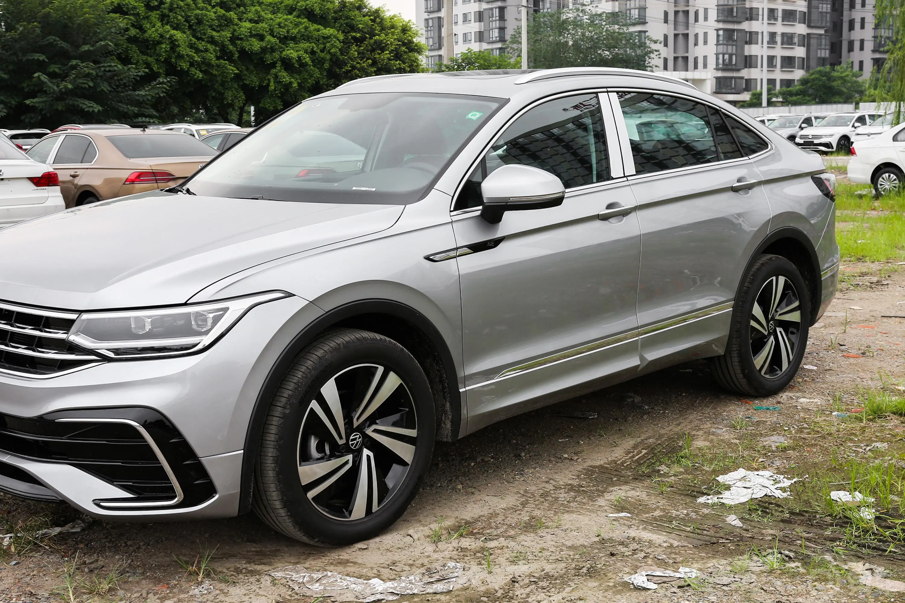 途观X330TSI 两驱越享版外观