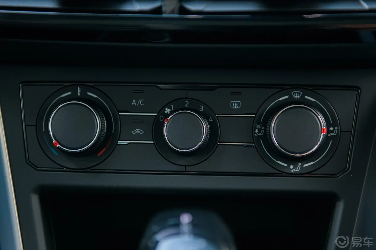 PoloPlus 1.5L 自动炫彩科技版空调