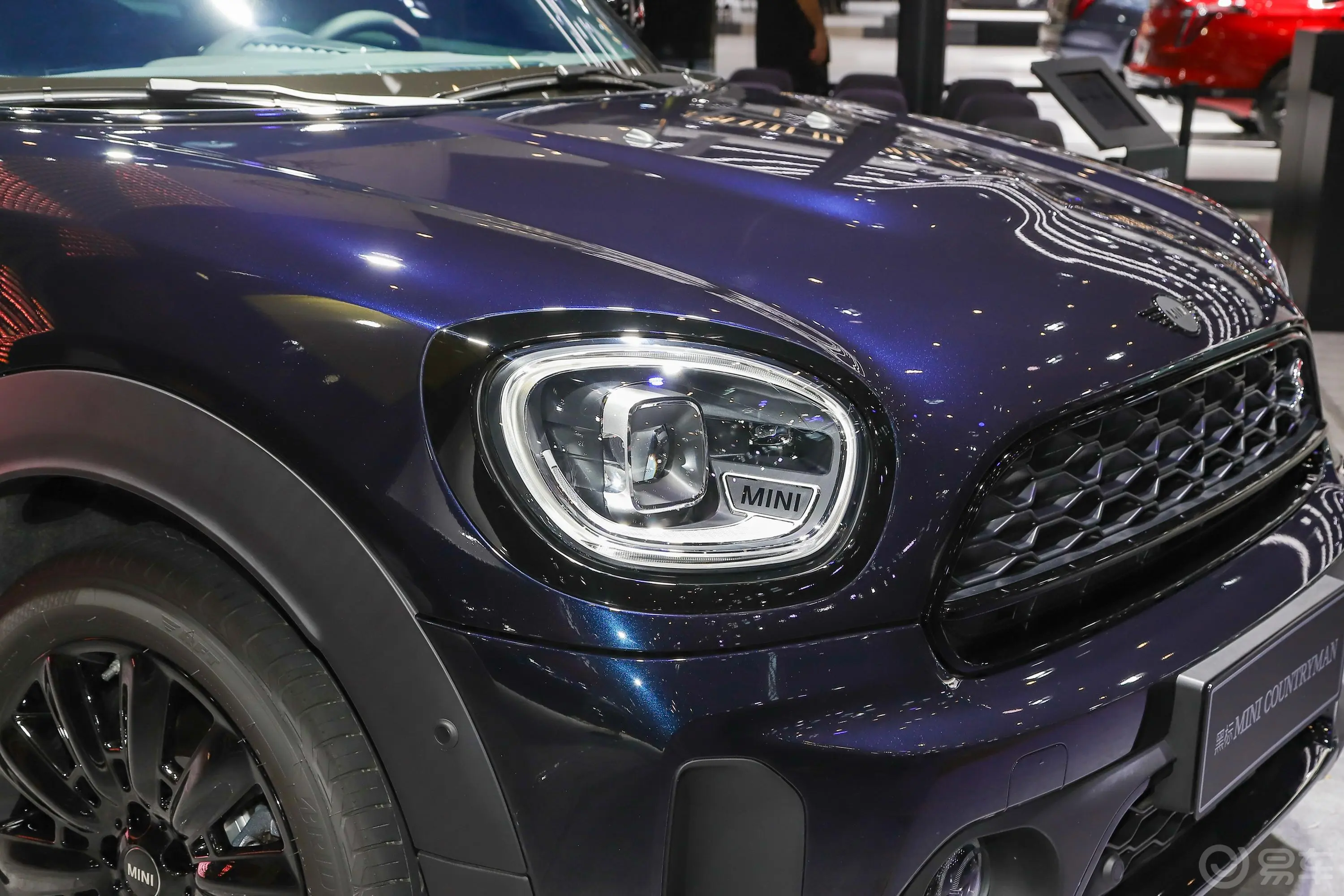 MINI COUNTRYMAN2.0T COOPER S ALL4 黑标特别版外观