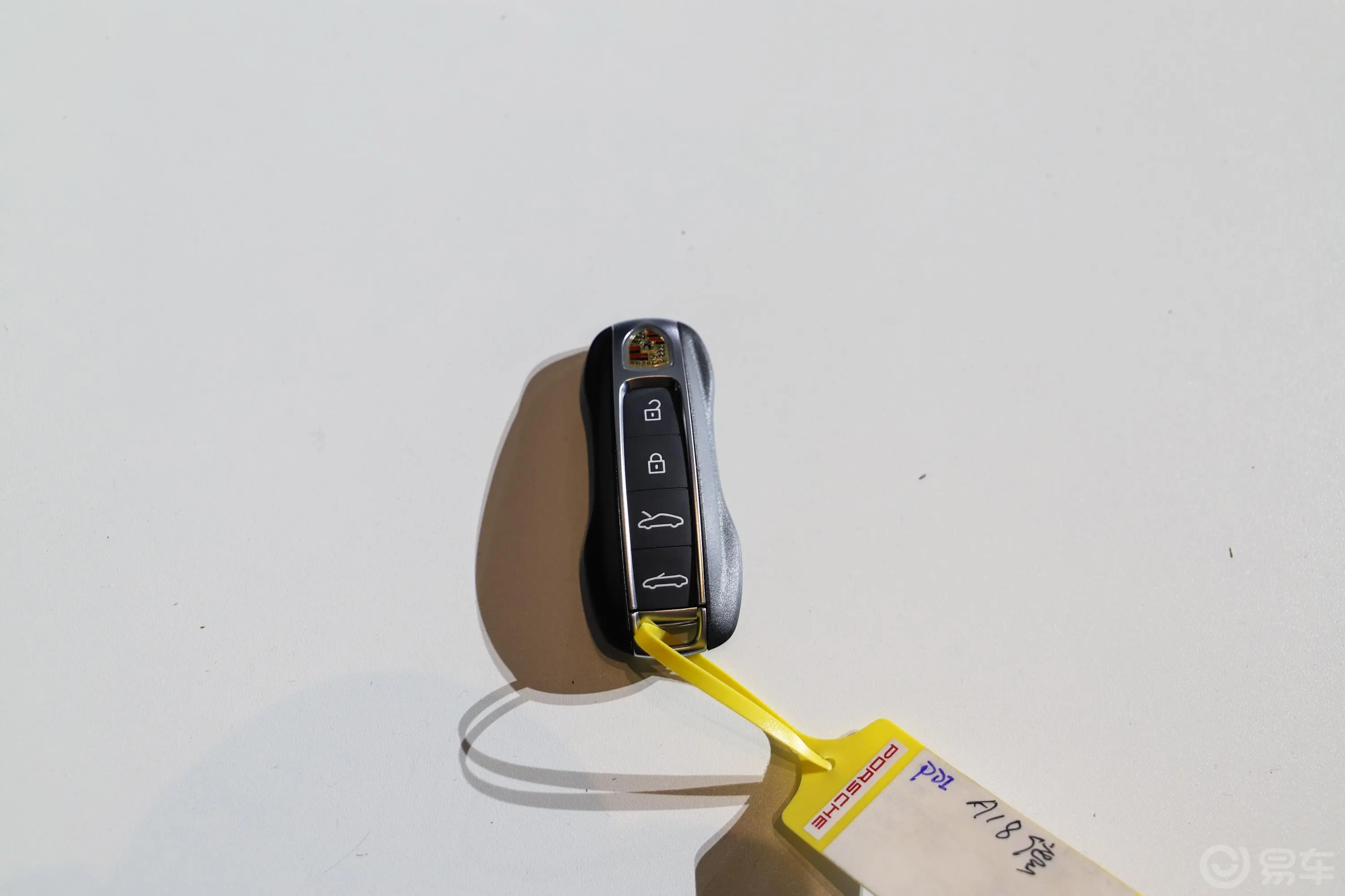 保时捷911Carrera Cabriolet 3.0T钥匙正面