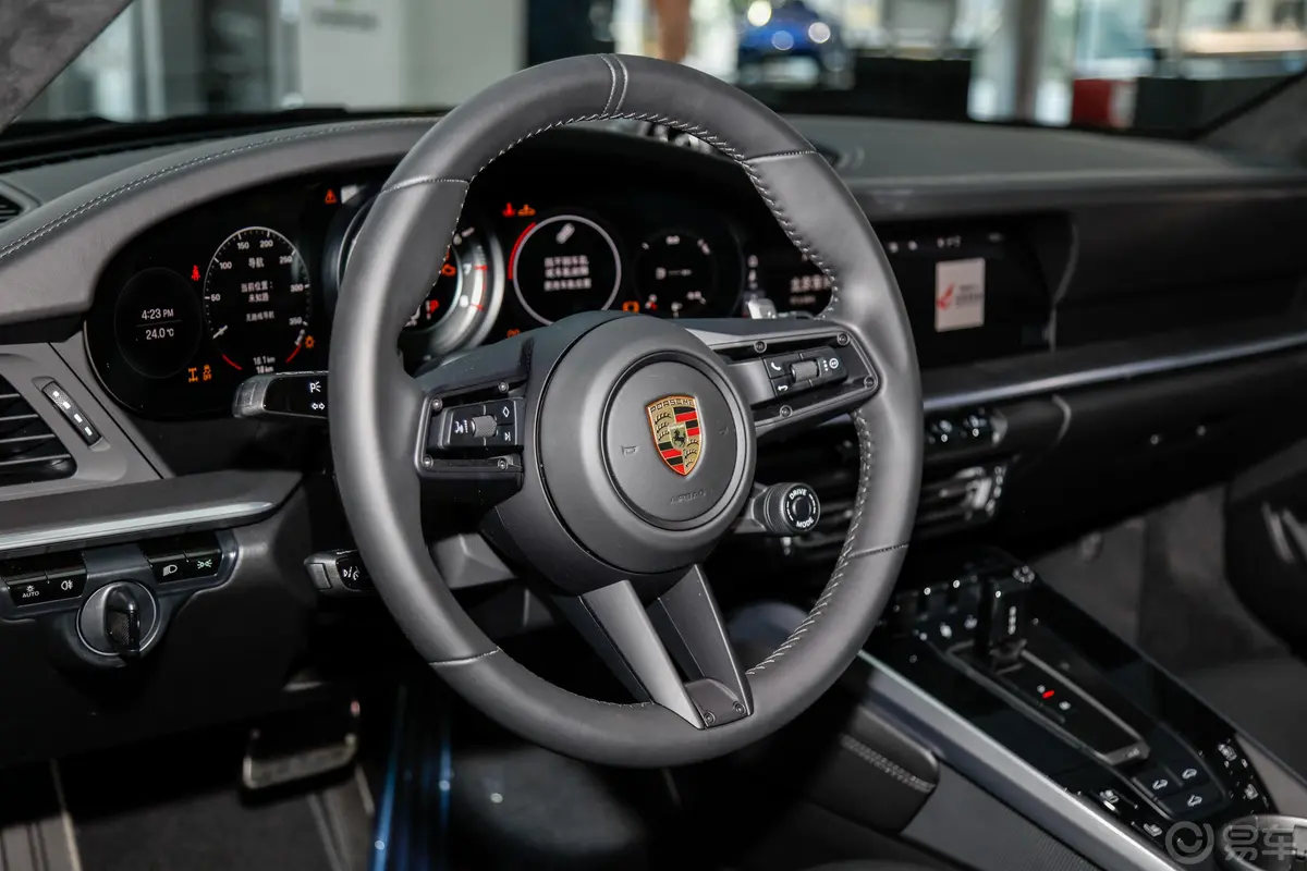 保时捷911Turbo S 3.7T方向盘