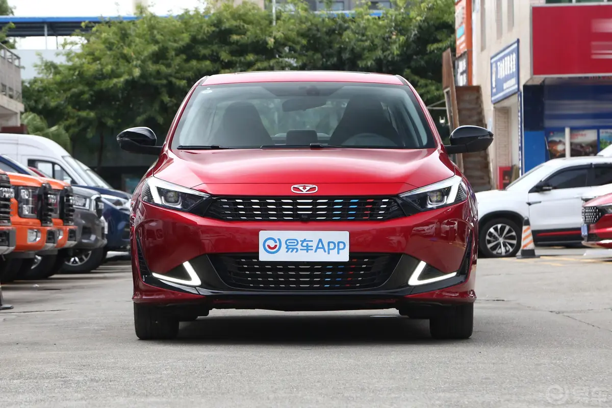 轩度1.5T CVT 雄起版正前水平