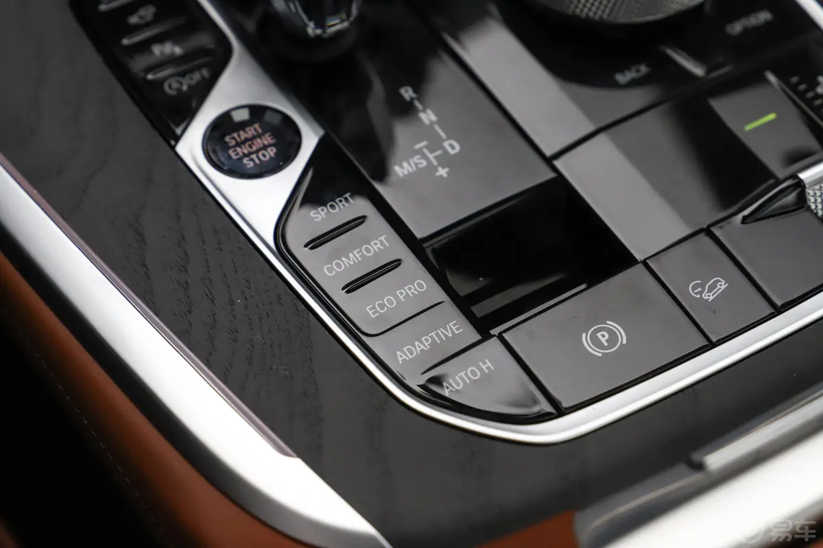 宝马X7改款 xDrive40i 尊享型 M运动套装内饰