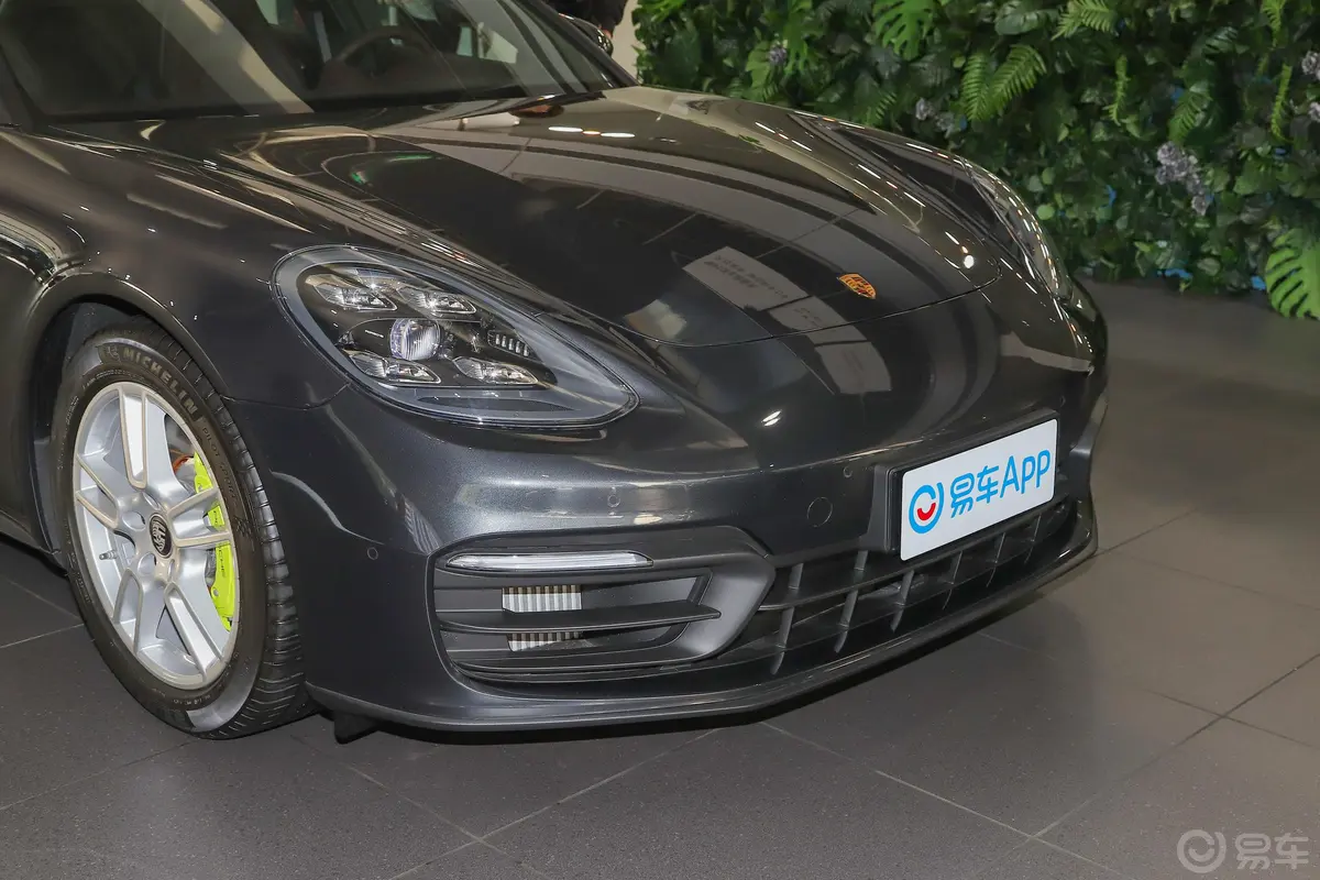 Panamera E-HybridPanamera 4 E-Hybrid 2.9T外观