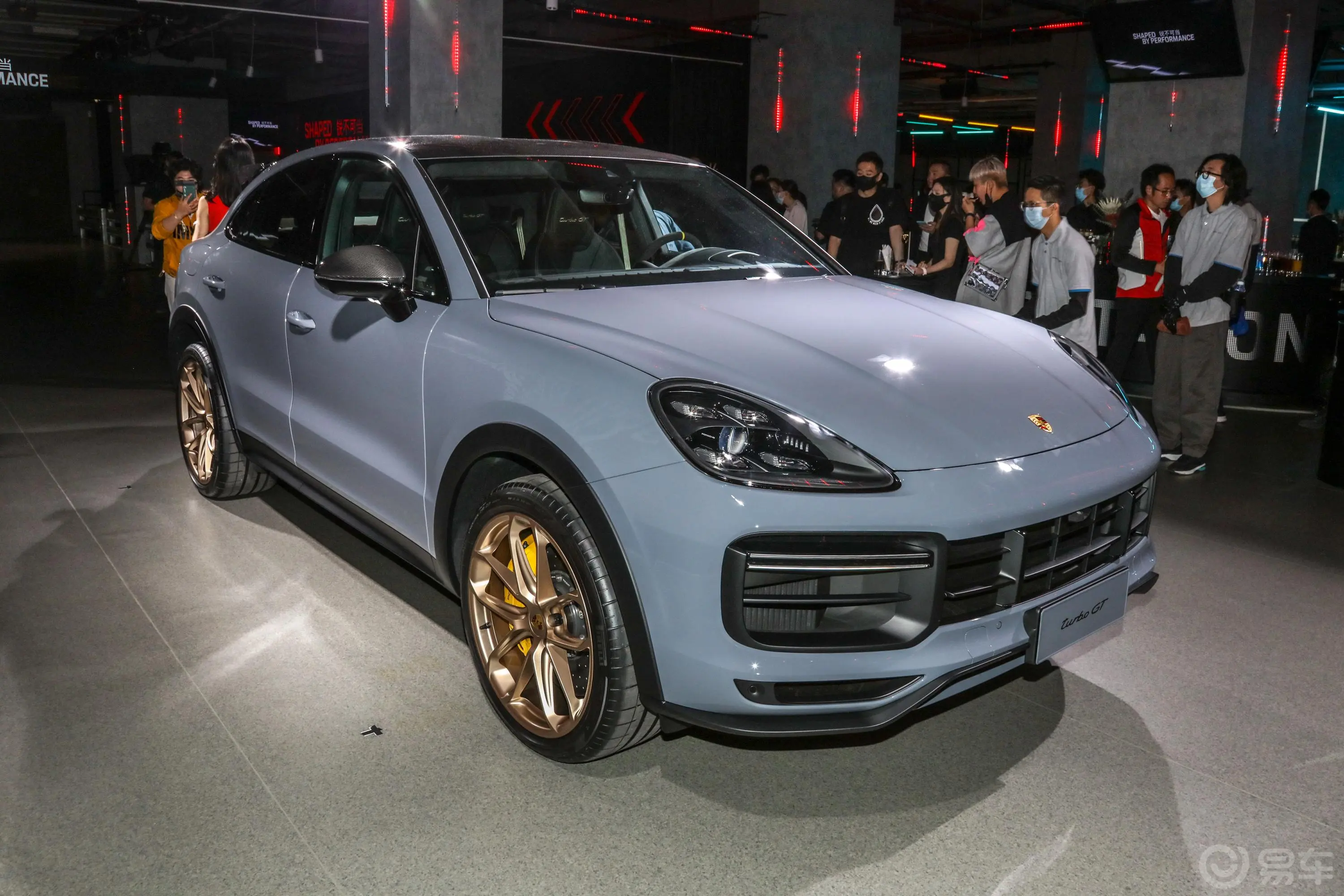 CayenneCayenne Turbo GT 4.0T车辆信息铭牌