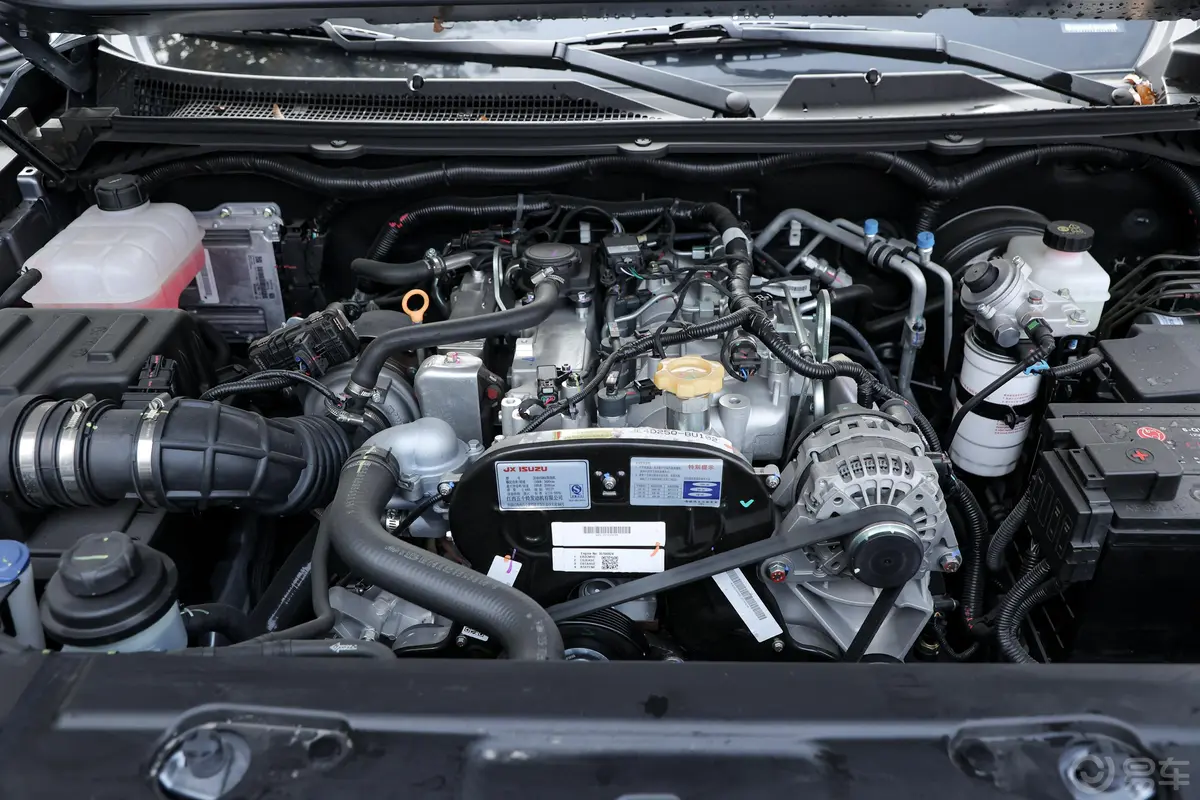 凯程F702.5T 手动 两驱 长轴 标准版 柴油发动机特写
