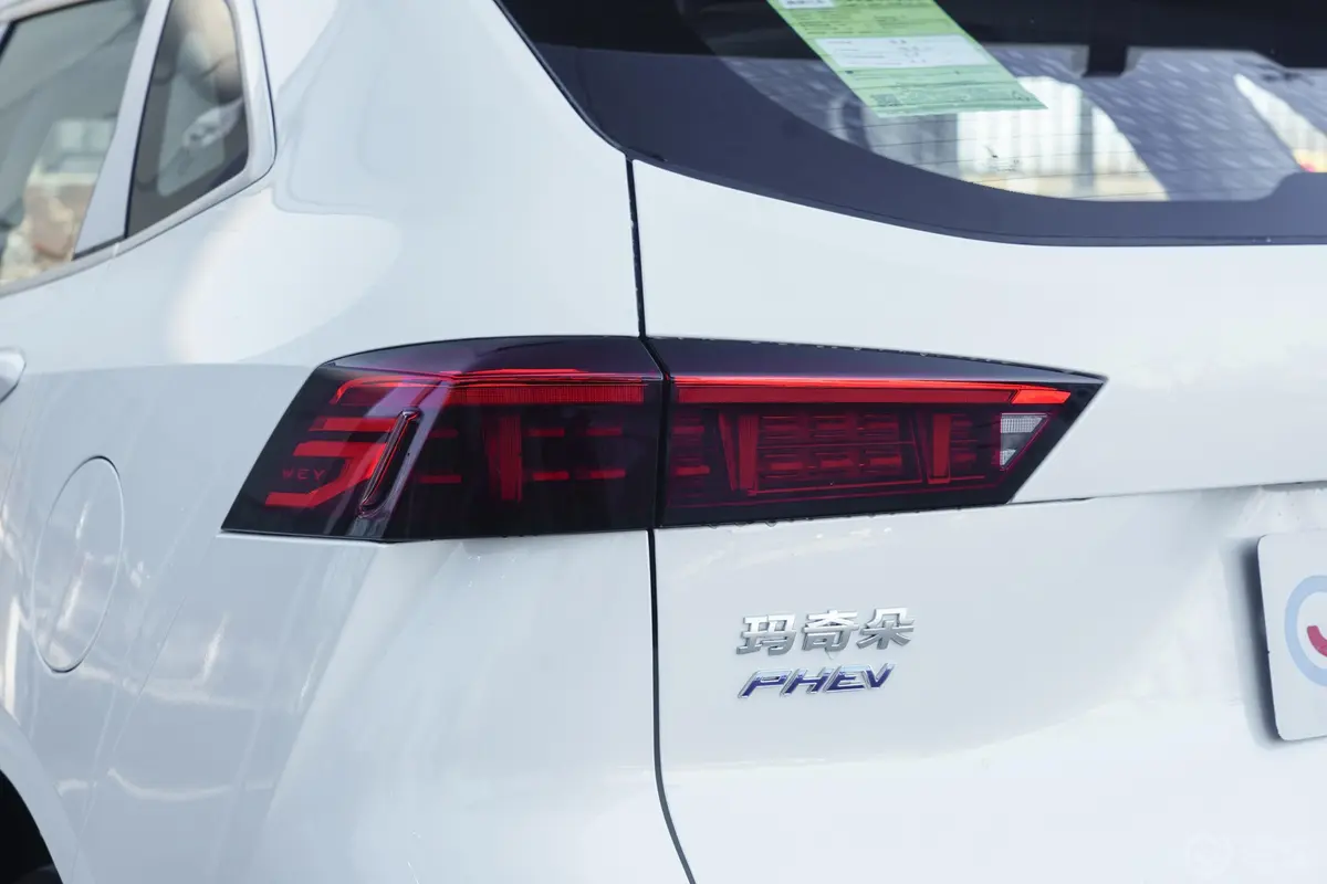 玛奇朵PHEV1.5L 110km 大师版外观灯组