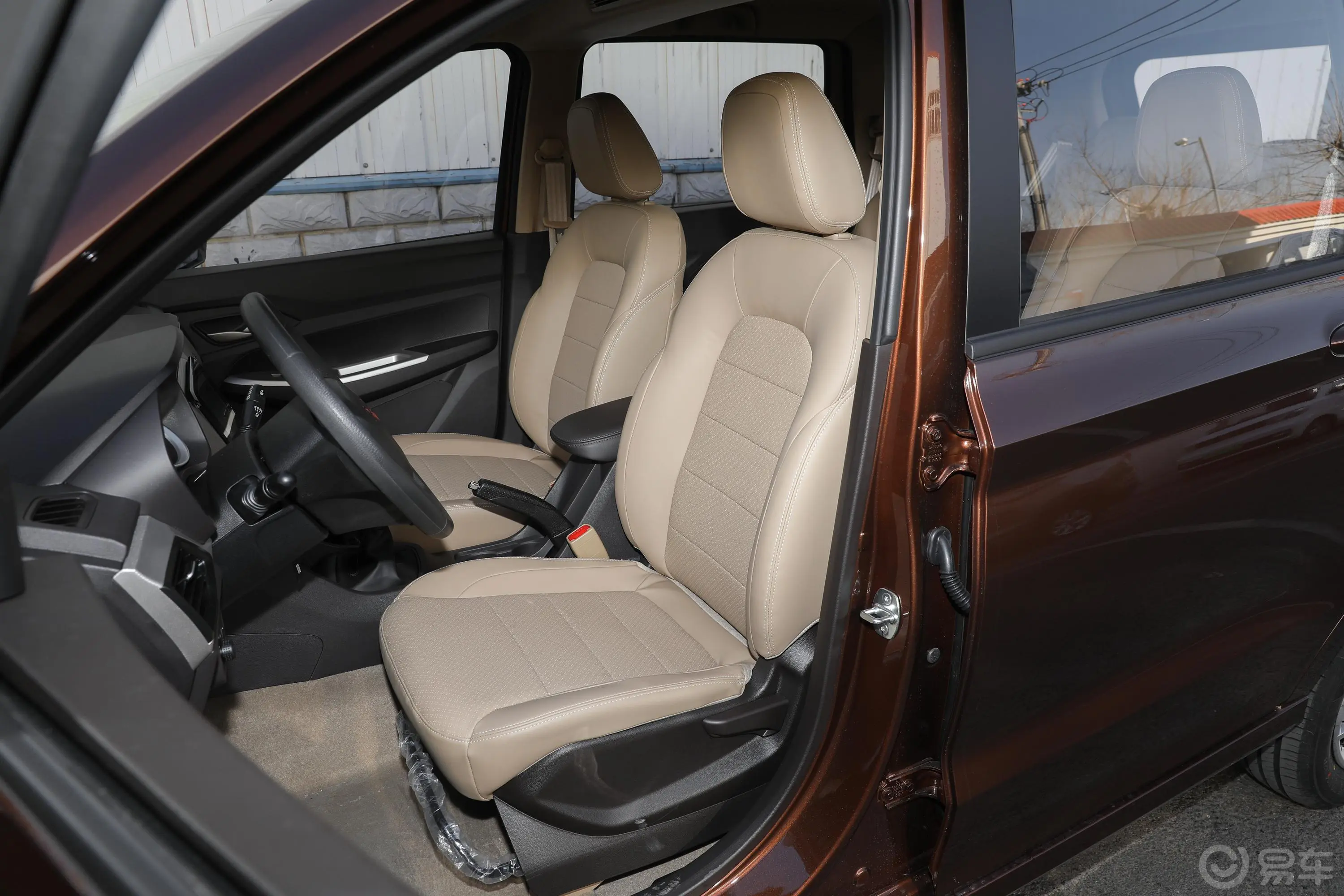 五菱宏光S改款 1.5L 手动舒适型驾驶员座椅
