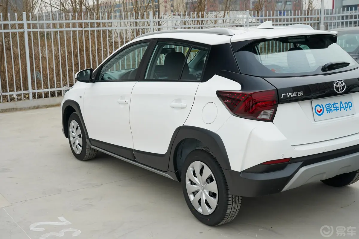 YARiS L 致炫致炫X 1.5L CVT 领先PLUS版外观细节