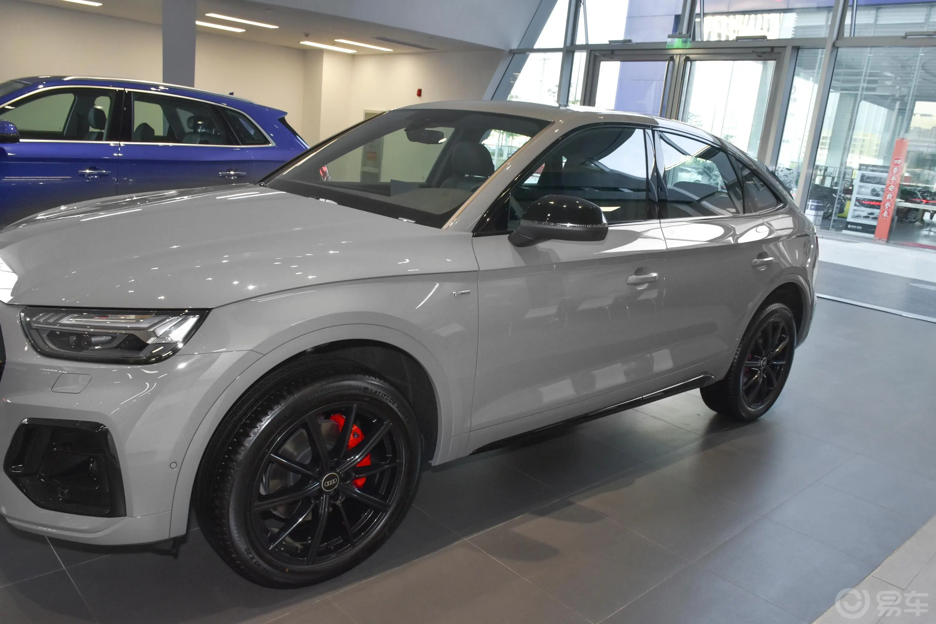 奥迪Q5L Sportback45 TFSI 臻选型外观细节