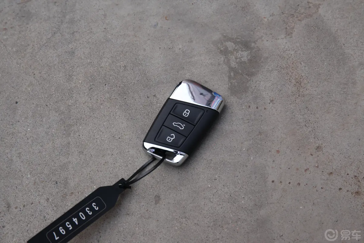 迈腾GTE 插电混动1.4T 尊贵型钥匙正面