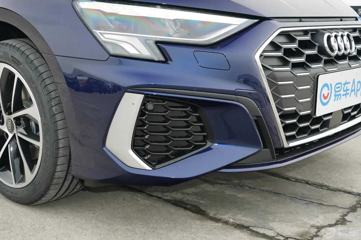 奥迪A3Sportback 35 TFSI 进取运动型外观