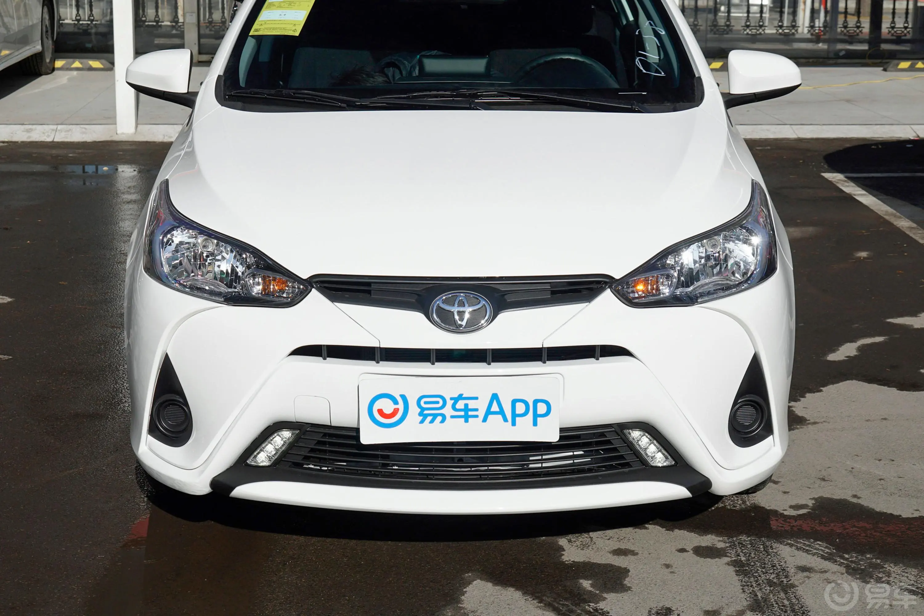 YARiS L 致享1.5L CVT 领先PLUS版外观细节