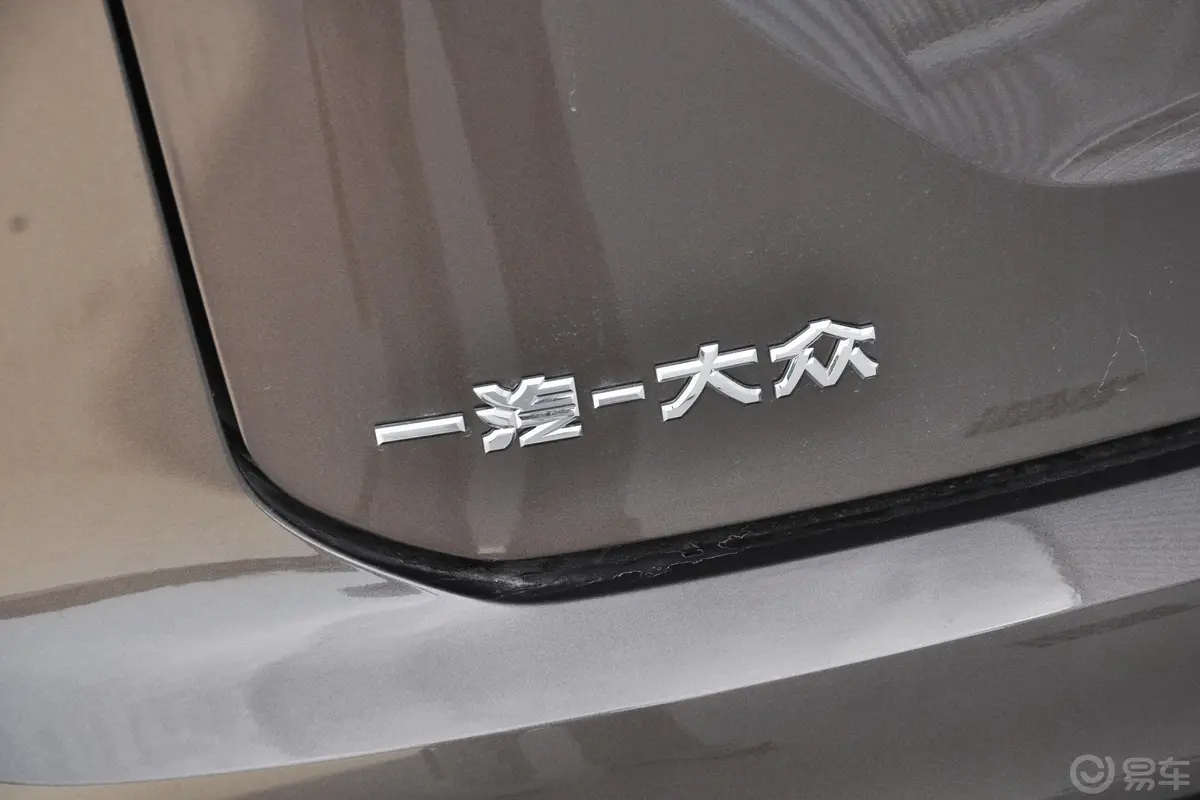 探岳280TSI 两驱豪华智联版外观