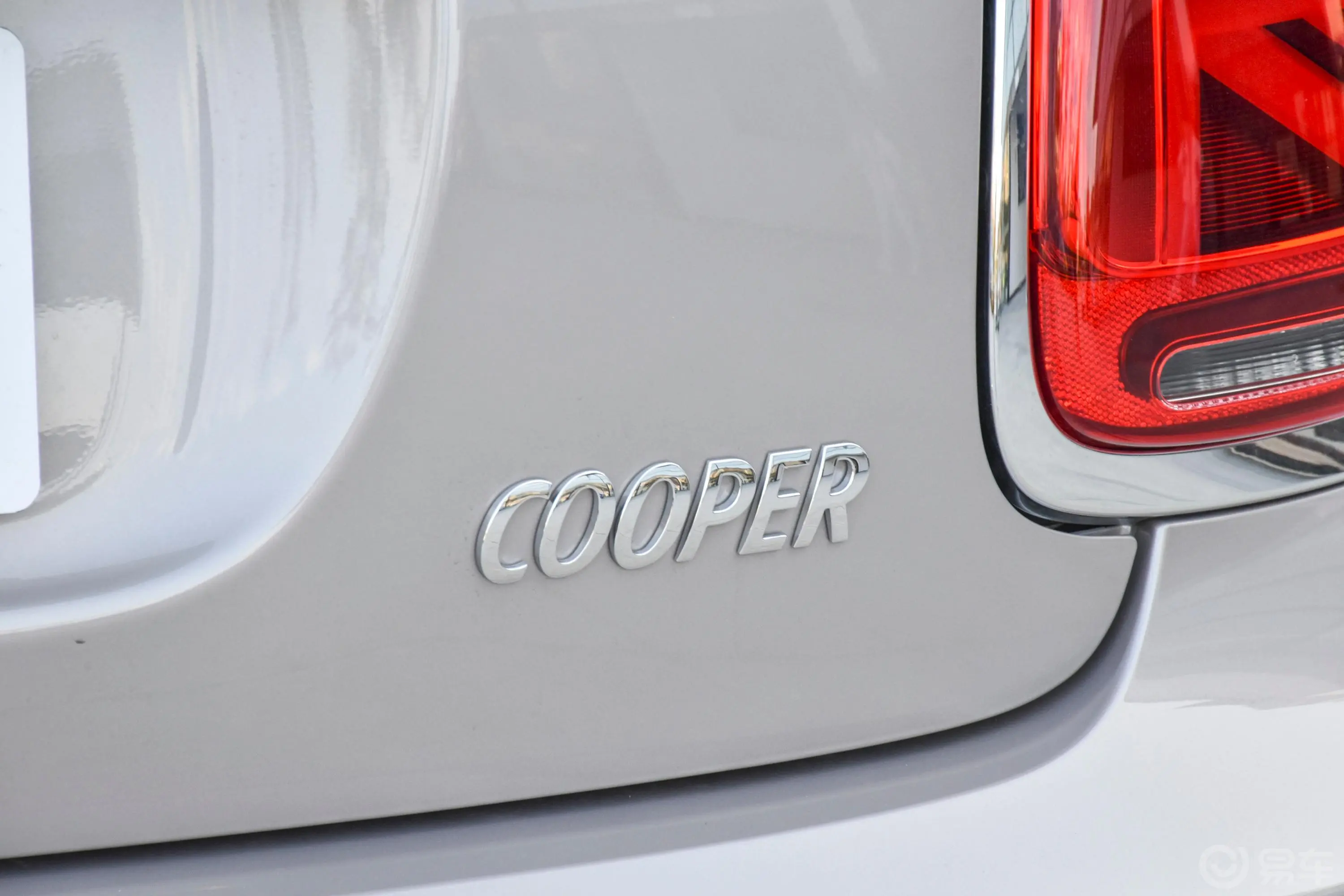 MINI CABRIO改款 1.5T COOPER CABRIO 经典派外观