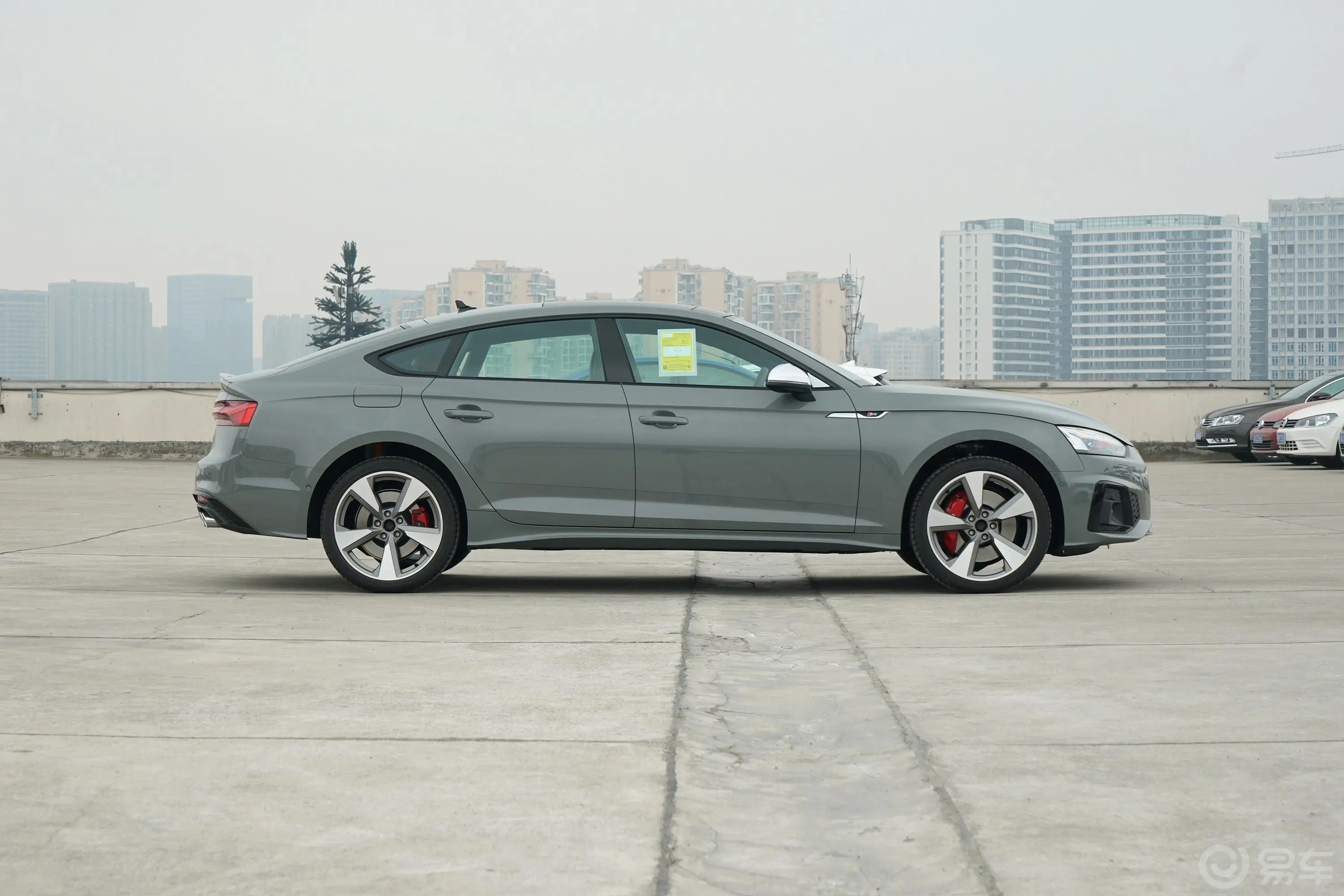 奥迪S53.0T Sportback外观