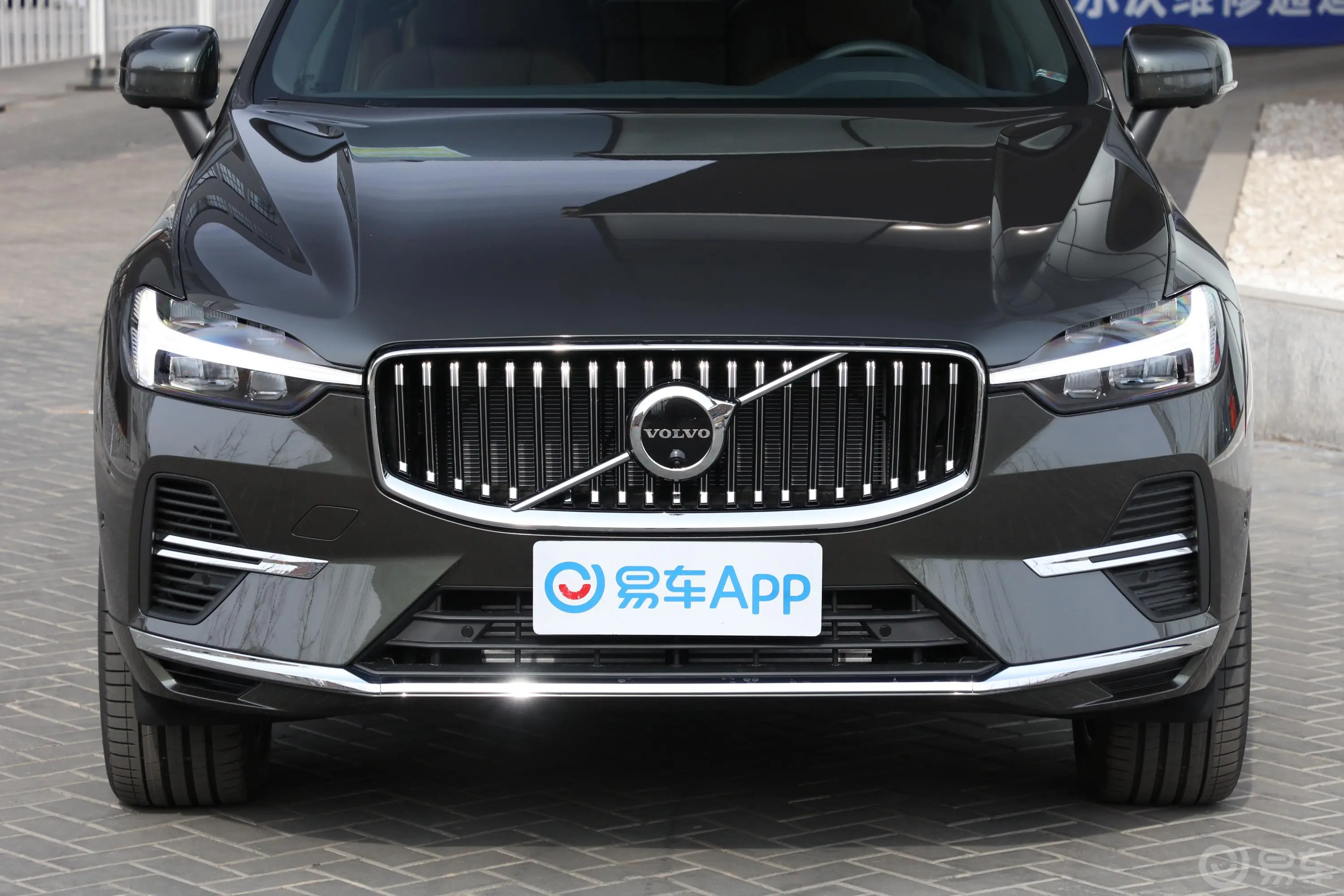 沃尔沃XC60新能源改款 T8 长续航 智远豪华版外观