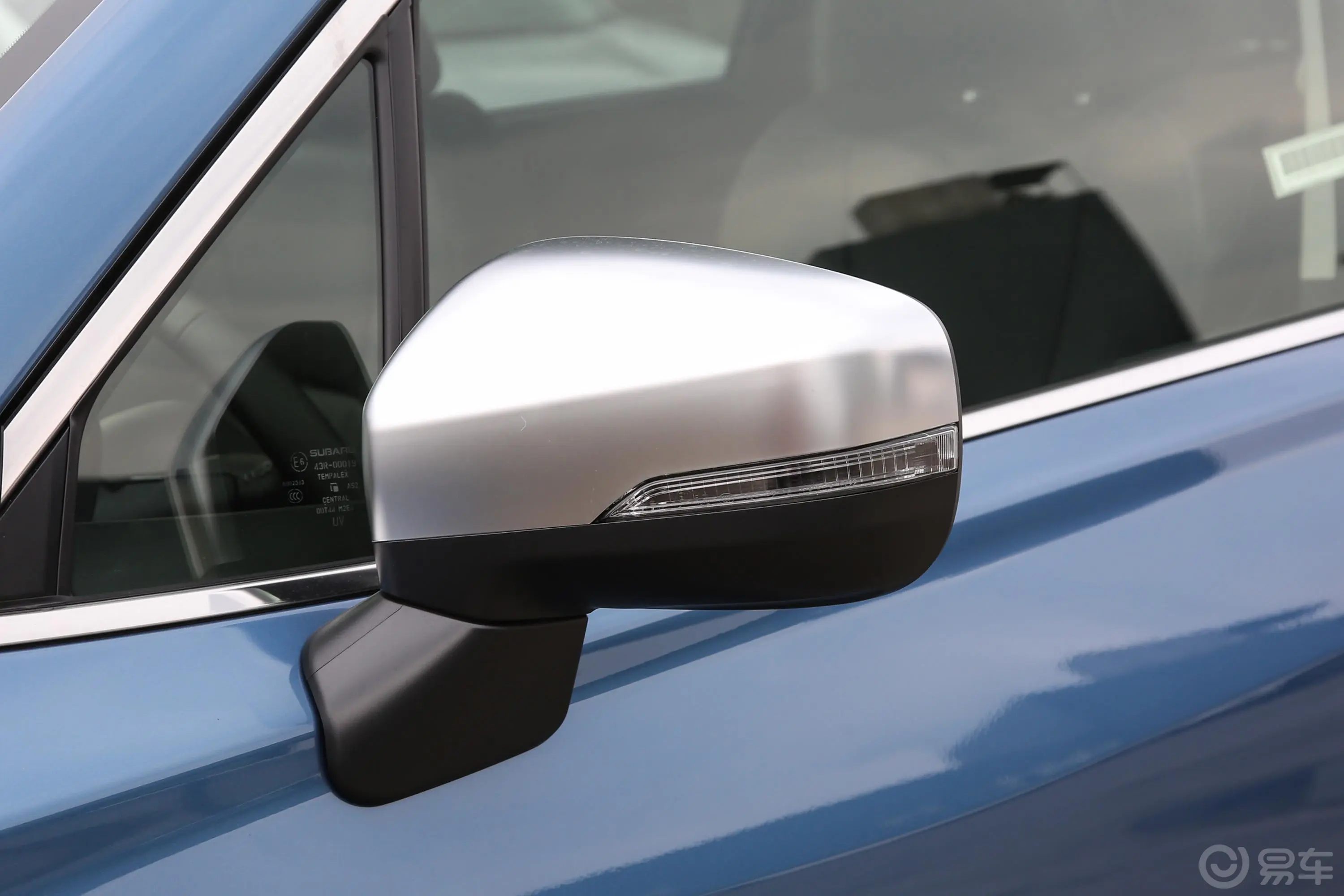 森林人2.0i AWD旗舰版EyeSight主驾驶后视镜背面
