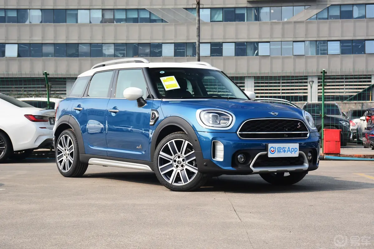 MINI COUNTRYMAN改款 2.0T COOPER S ALL4外观