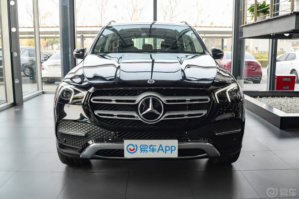 奔驰GLEGLE 350 4MATIC 动感型正前水平