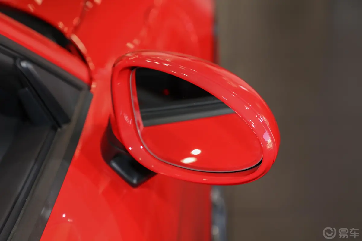 保时捷718Boxster 2.0T外观