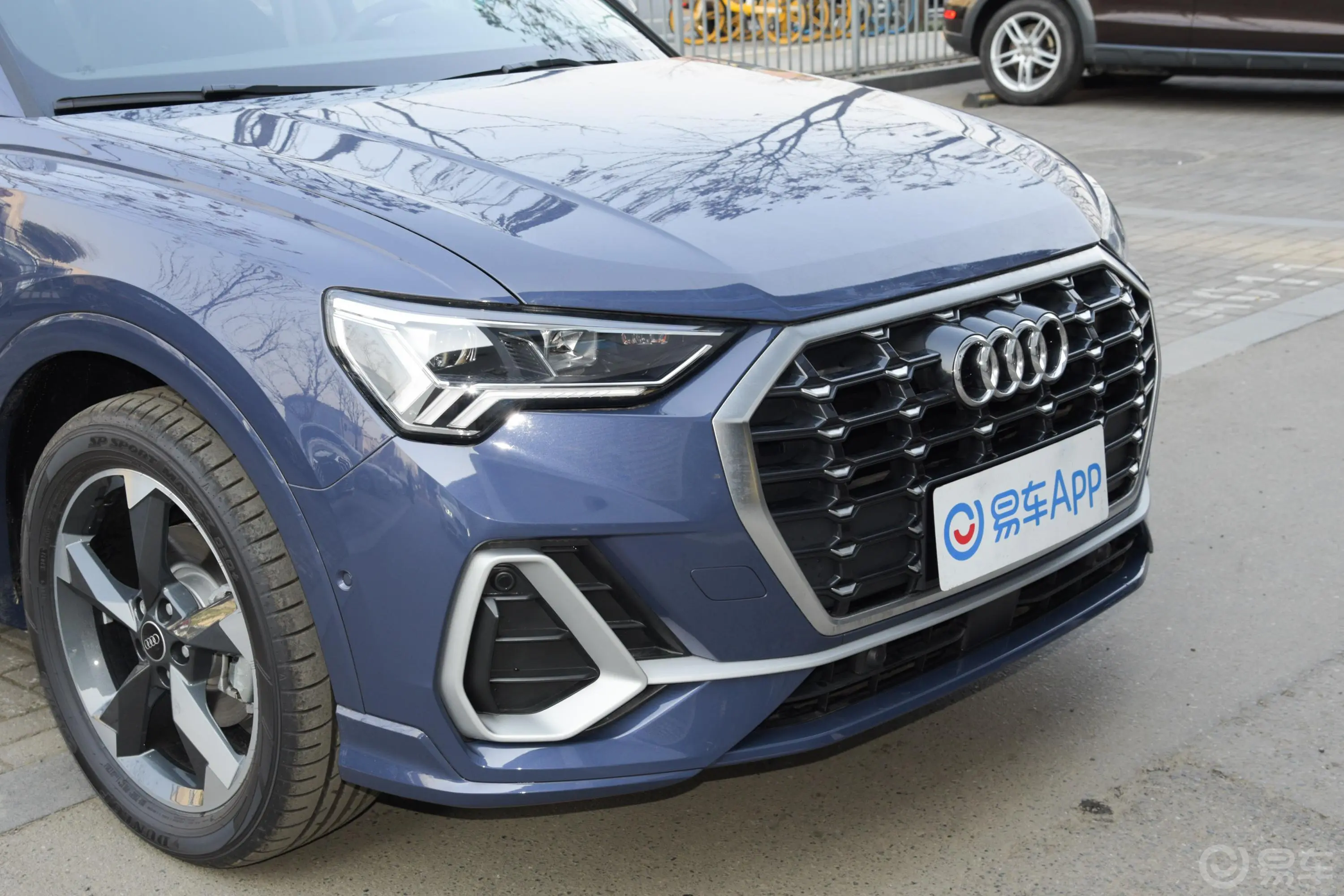 奥迪Q335 TFSI 时尚动感型外观