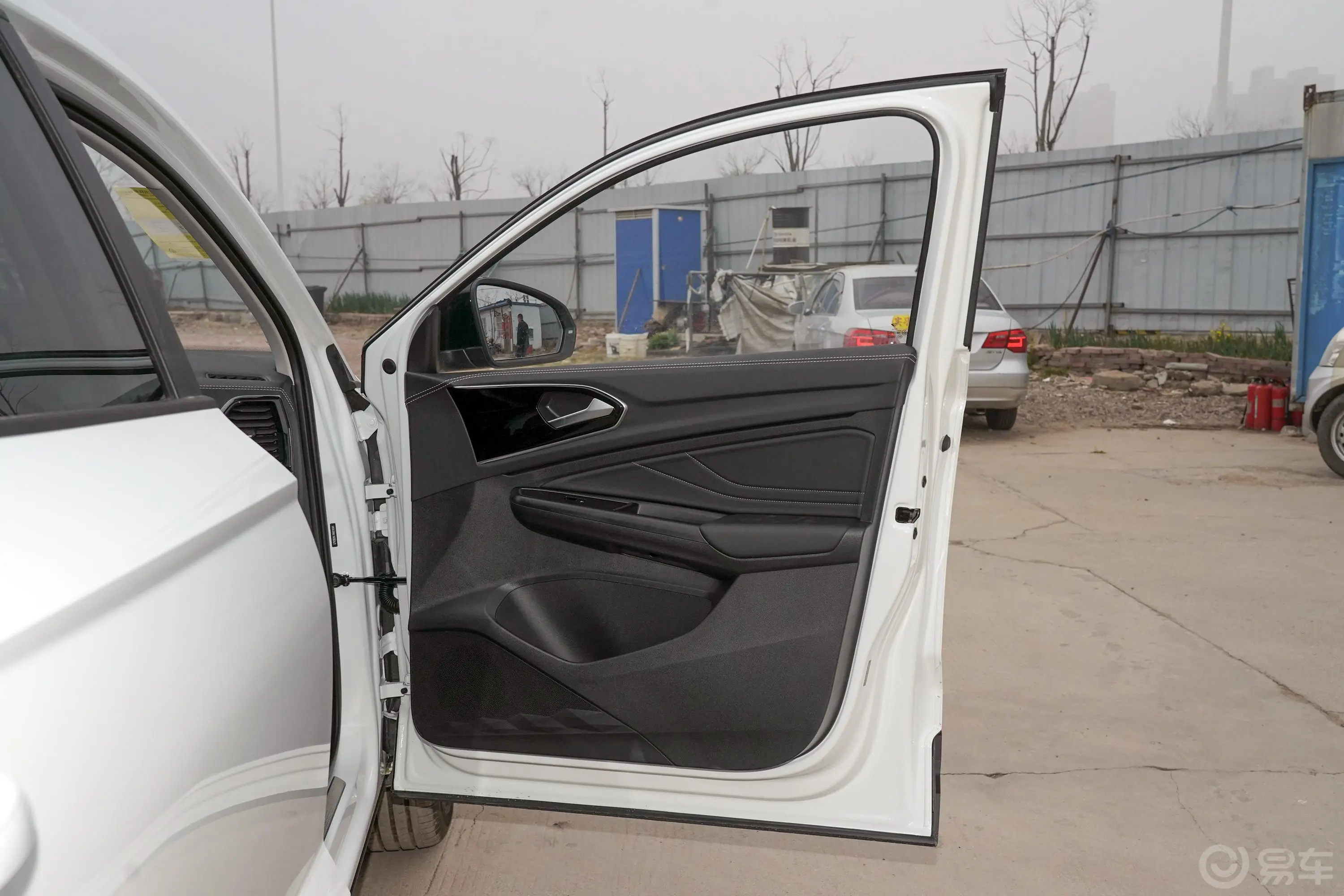 捷达VS7熊猫版 280TSI 自动悦享型Pro副驾驶员车门