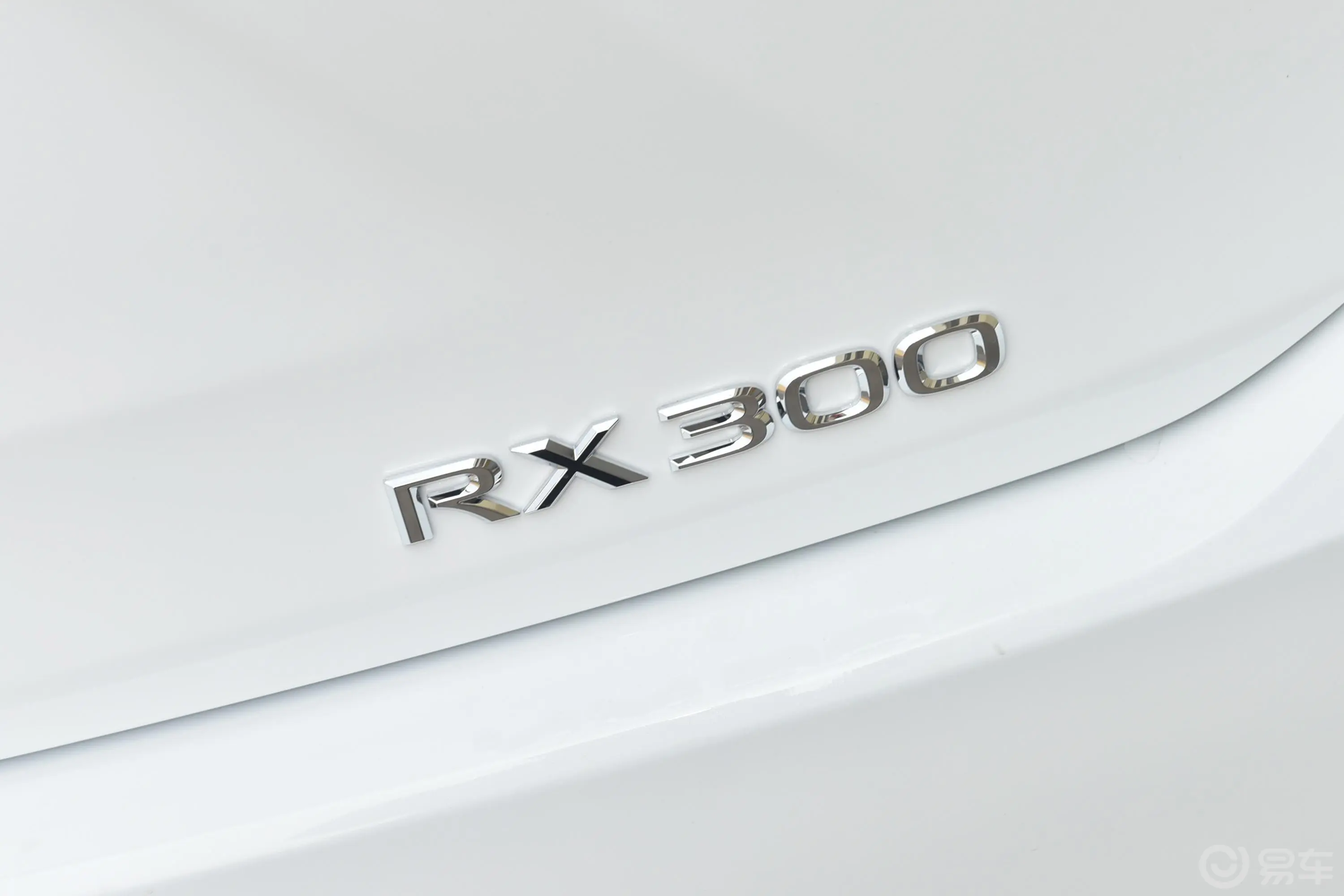 雷克萨斯RX300 F SPORT外观