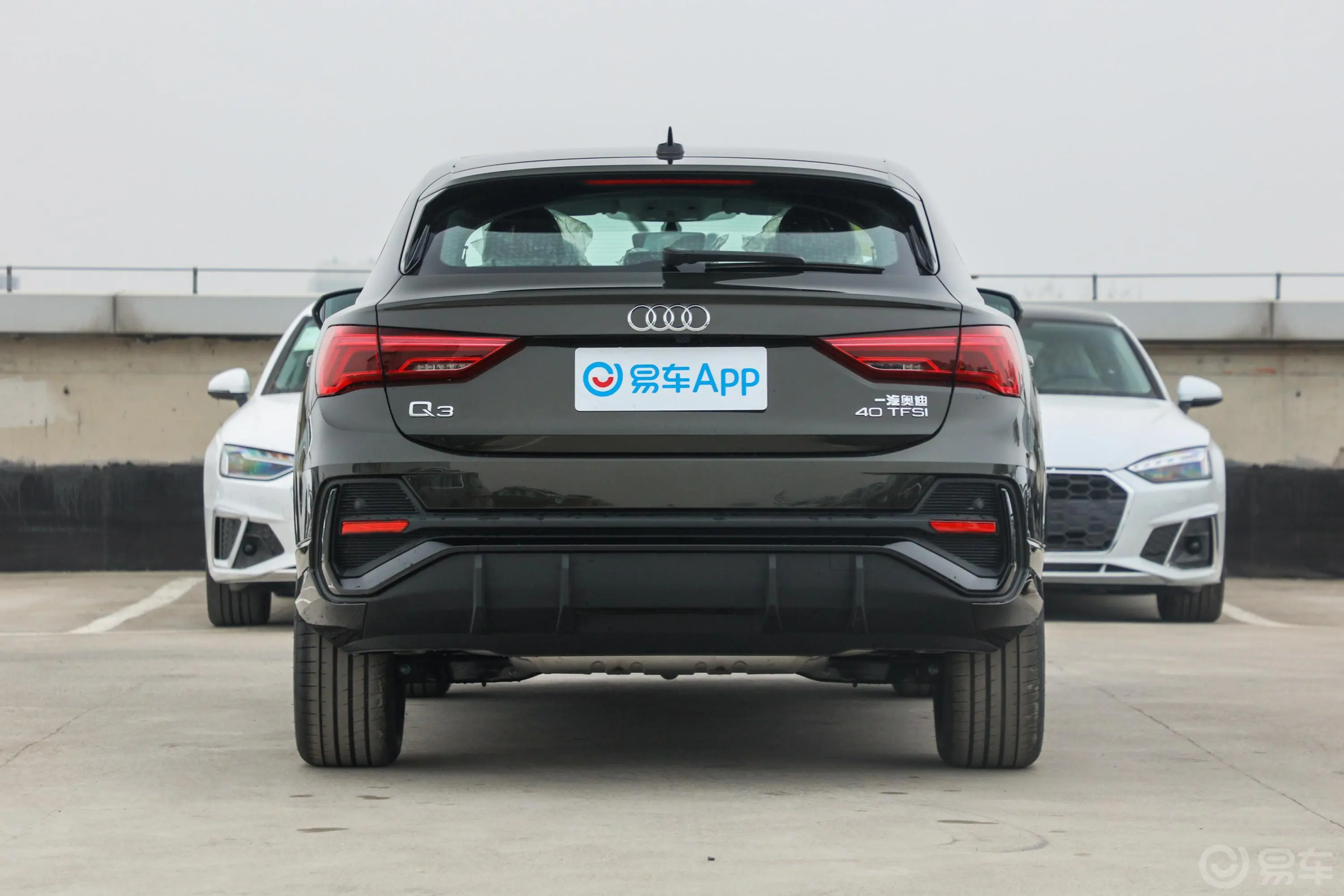 奥迪Q3 Sportback40 TFSI 时尚型外观