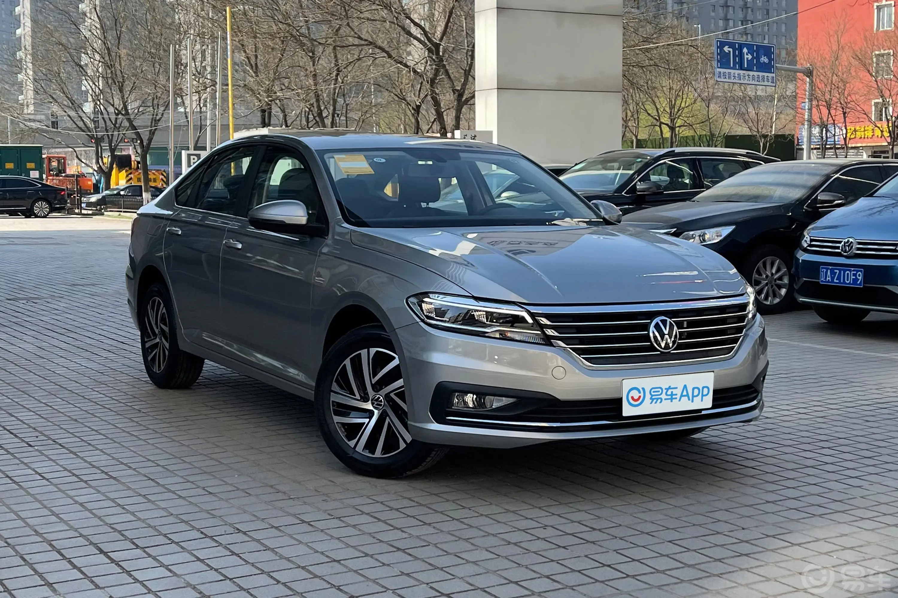 朗逸280TSI 双离合舒适版外观