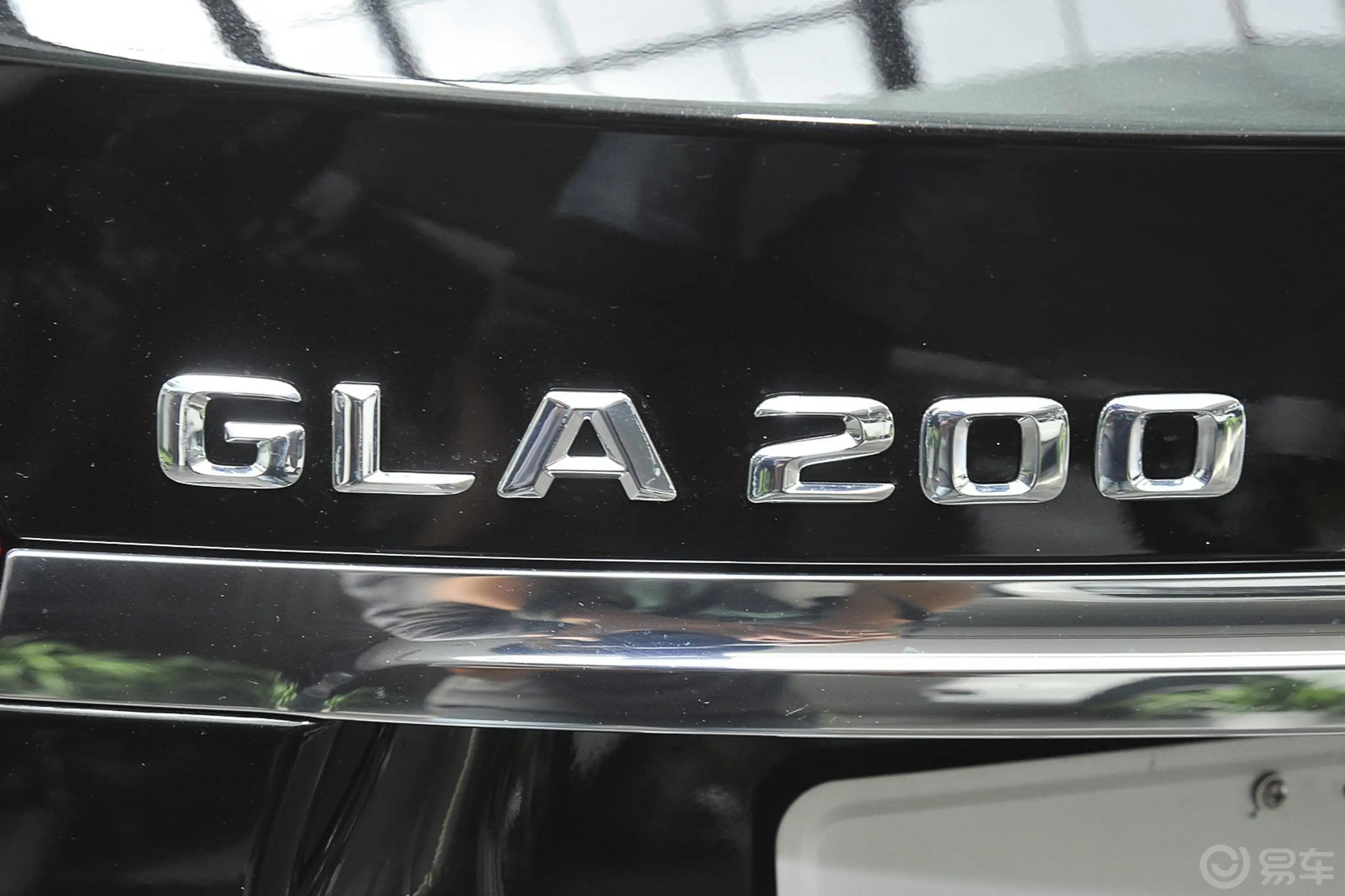 奔驰GLA200 时尚型外观