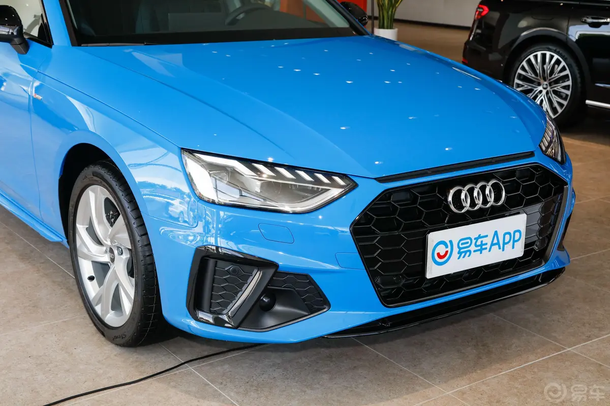 奥迪A4(进口)Avant 40 TFSI 时尚动感型外观