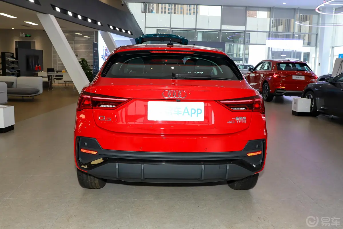 奥迪Q3 Sportback40 TFSI 时尚型外观