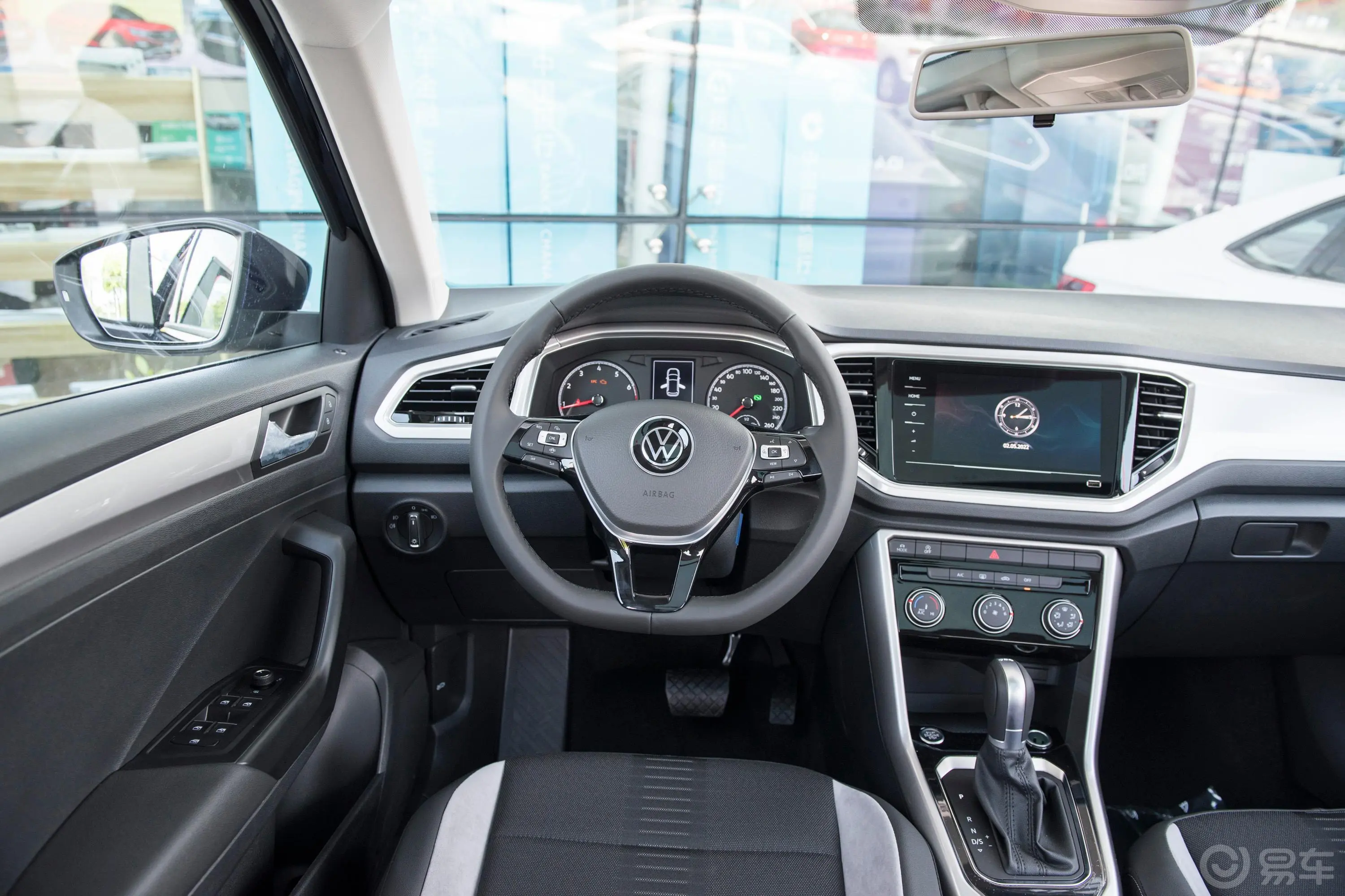 探歌280TSI 精英PLUS版驾驶位区域