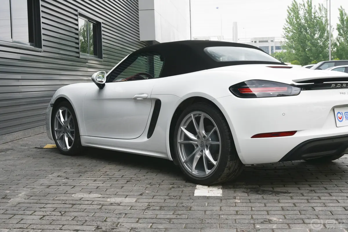 保时捷718Boxster 2.0T外观细节