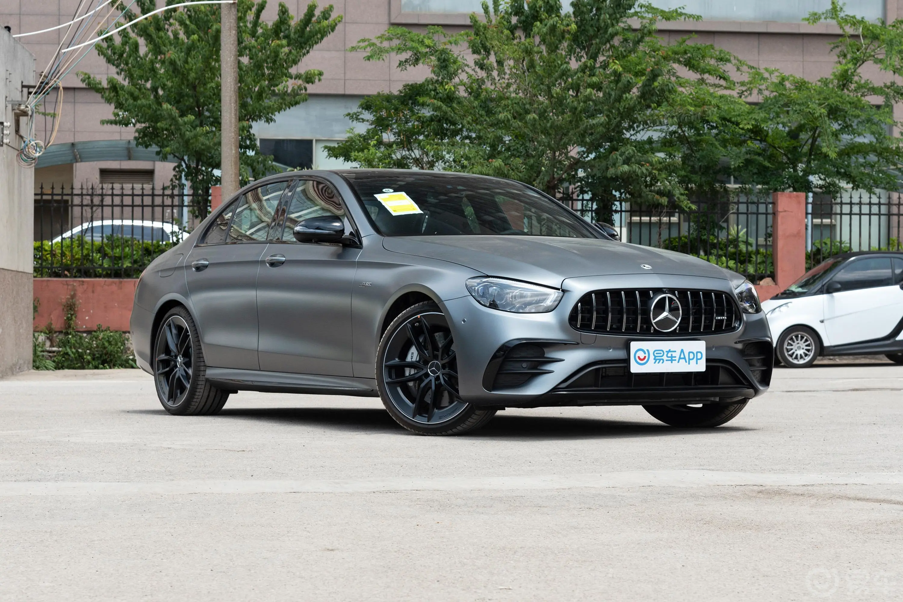 奔驰E级 AMG改款 AMG E 53 4MATIC+环保标识