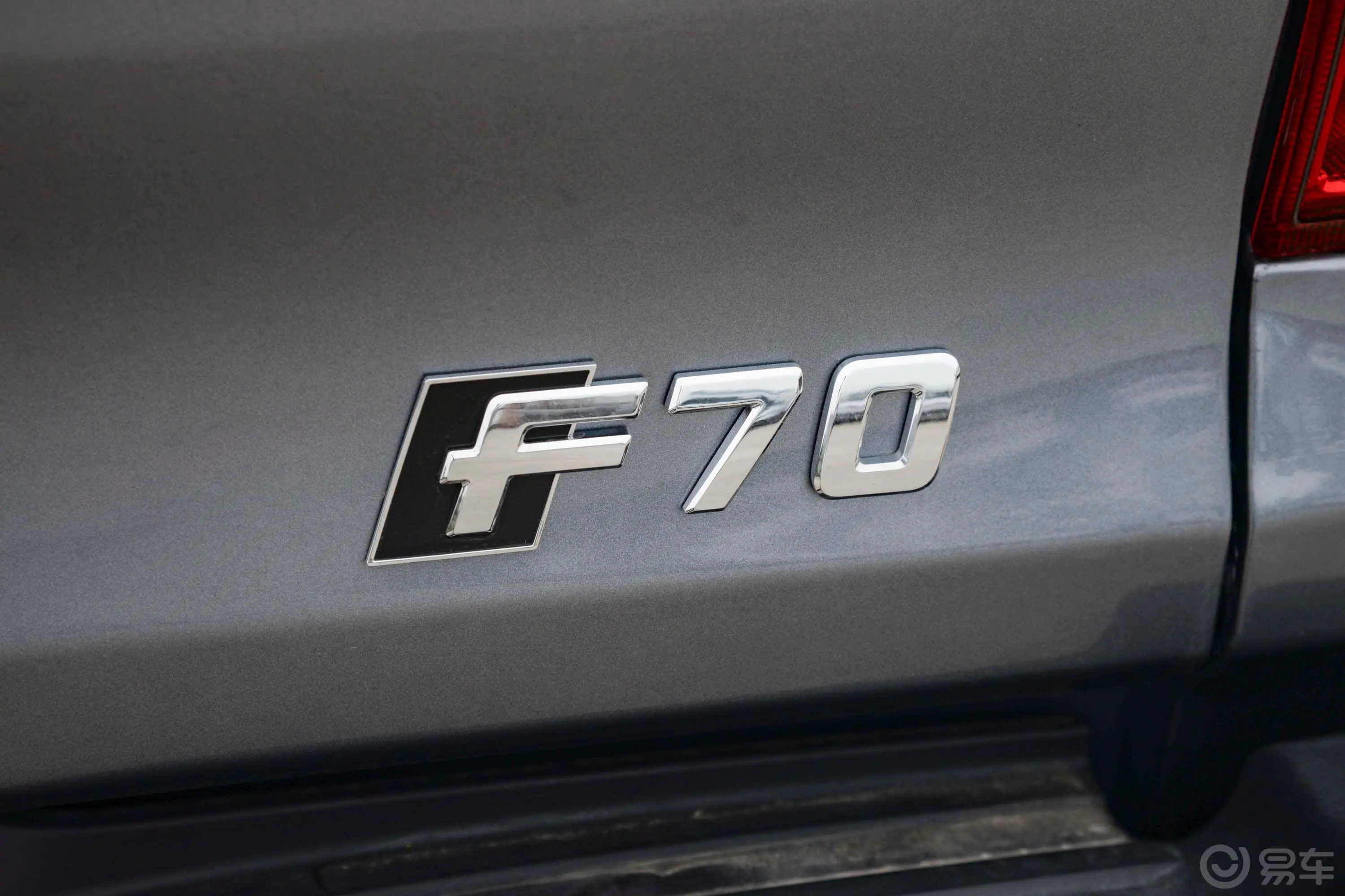 凯程F702.4T 手自一体 两驱 标轴 豪华版 汽油外观细节