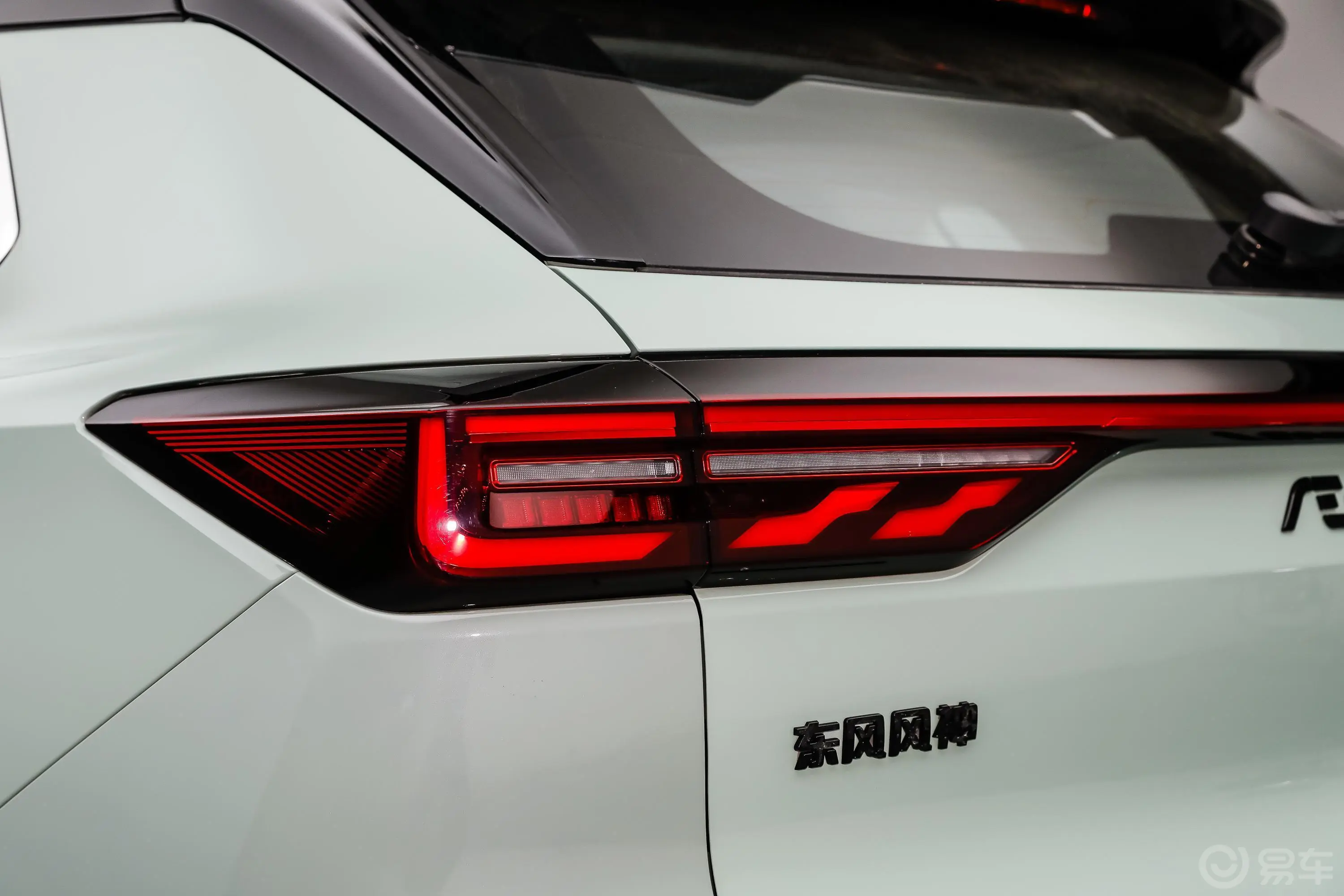 皓极马赫双擎 1.5T 敢梦版外观灯组