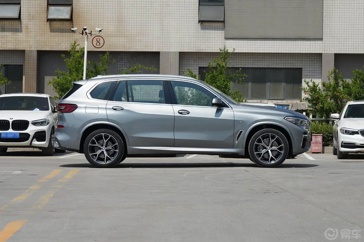 宝马X5xDrive40Li M运动套装外观