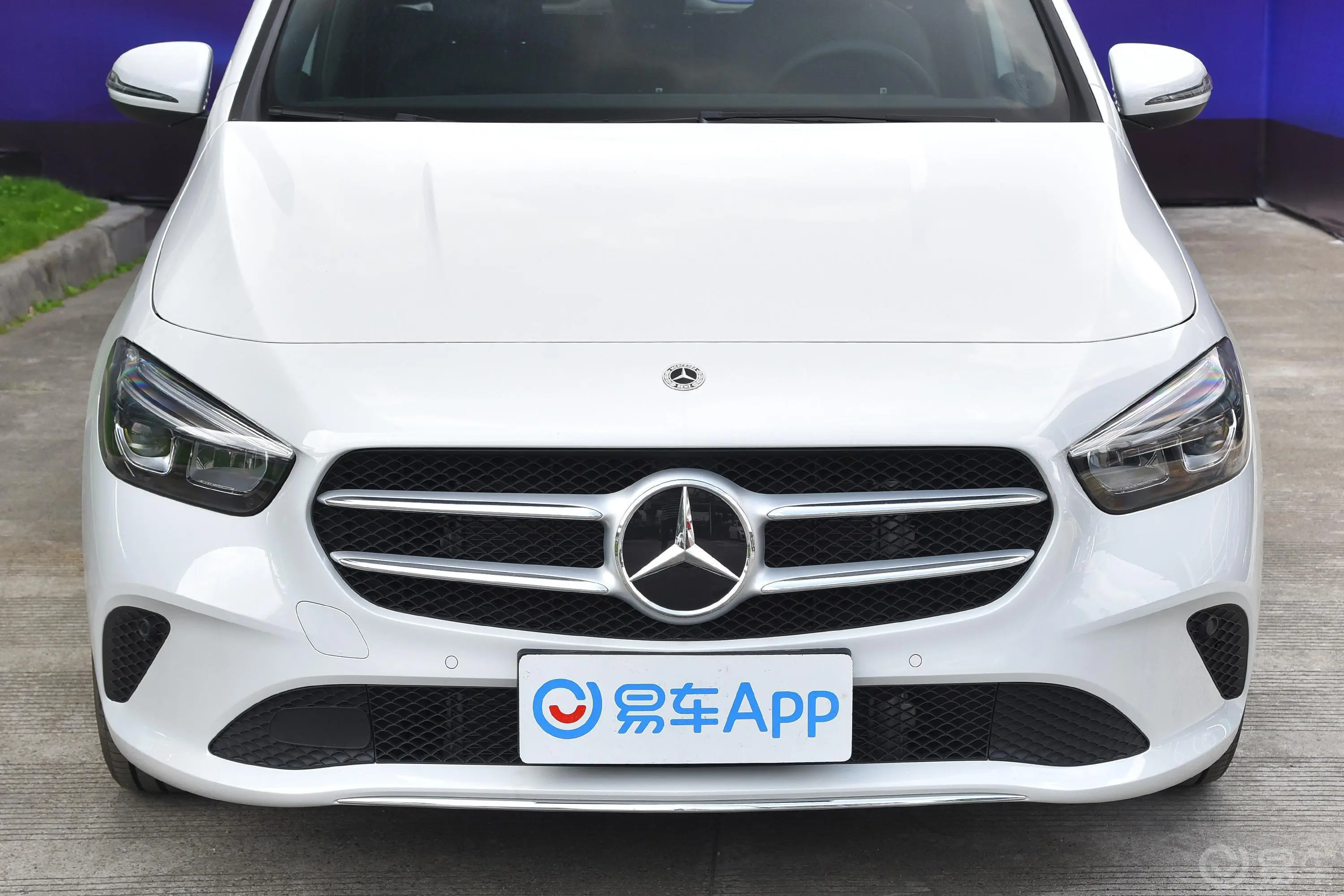 奔驰B级改款 B200 动感型外观