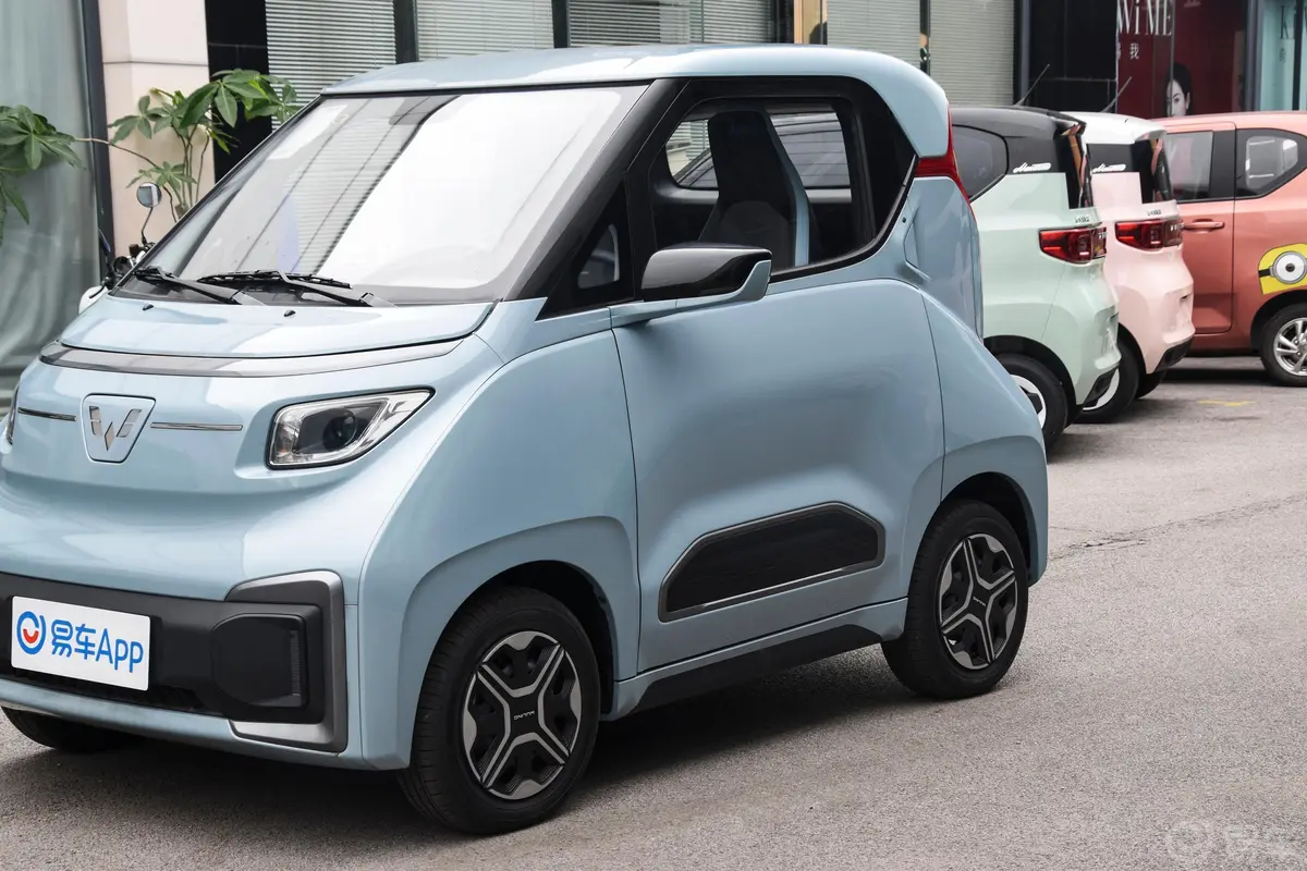 五菱NanoEV305km 热爱款外观细节